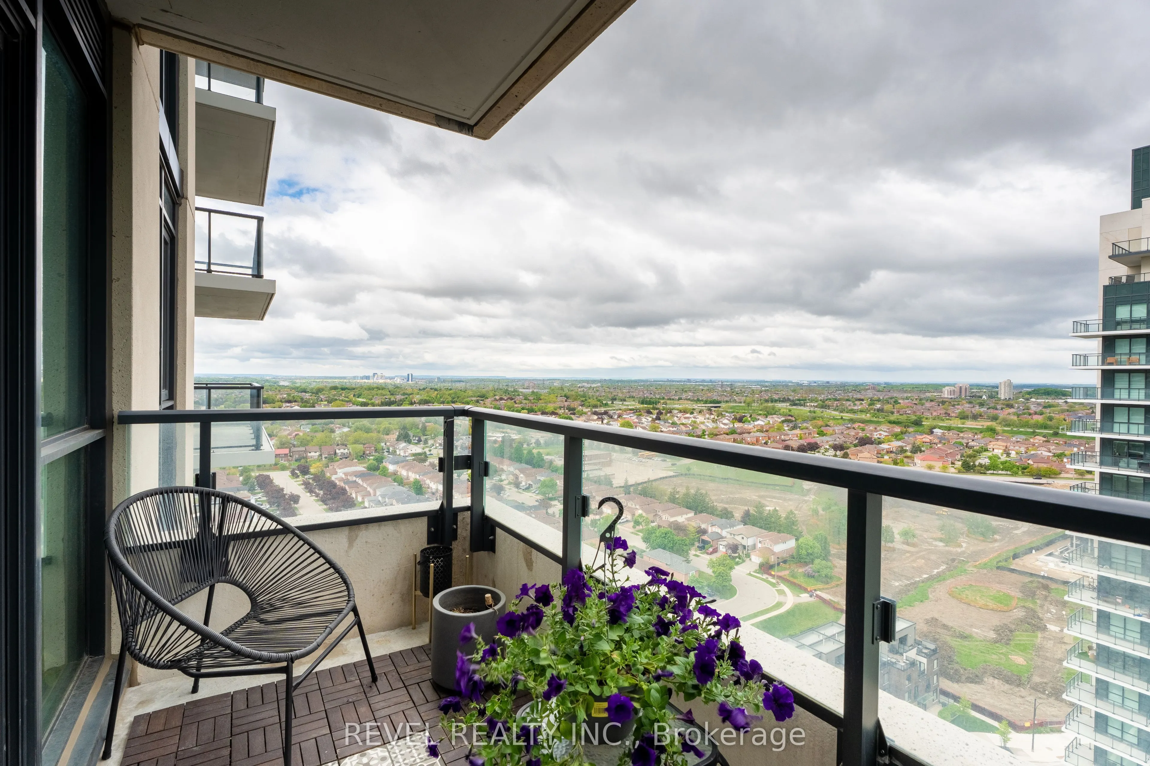4055 Parkside Village Mews, #2114