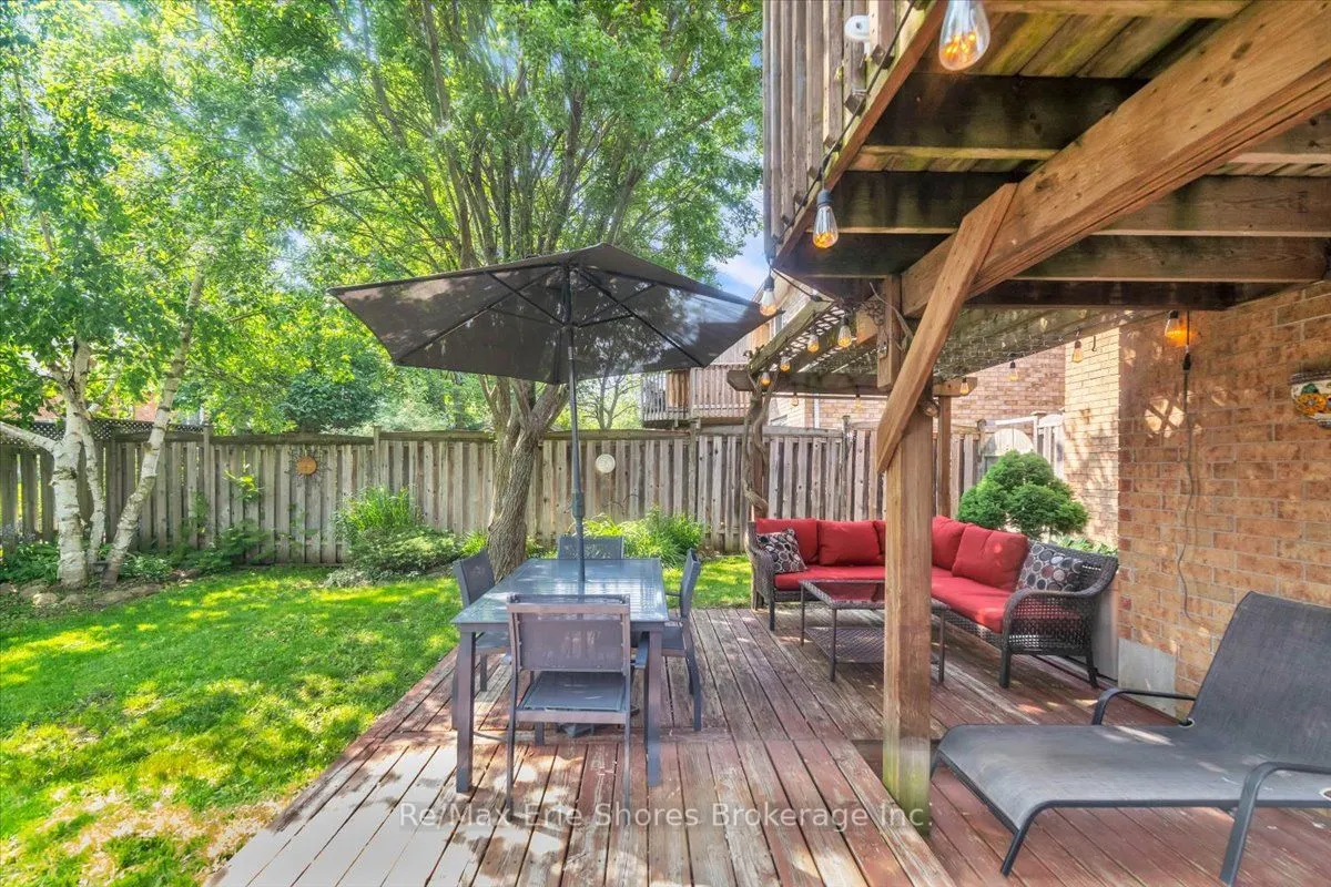 84 Doctor Moore Court