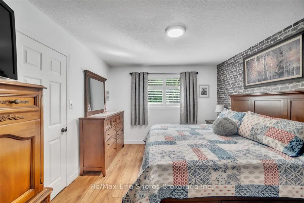 84 Doctor Moore Court