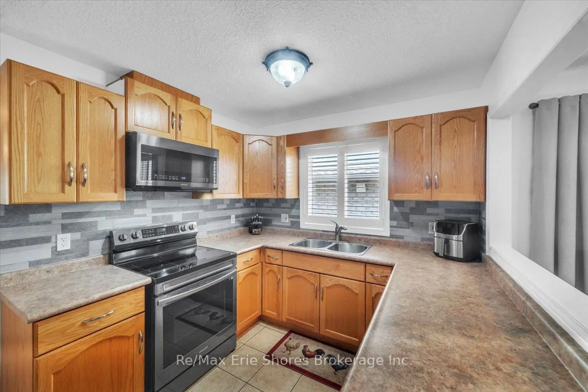 84 Doctor Moore Court