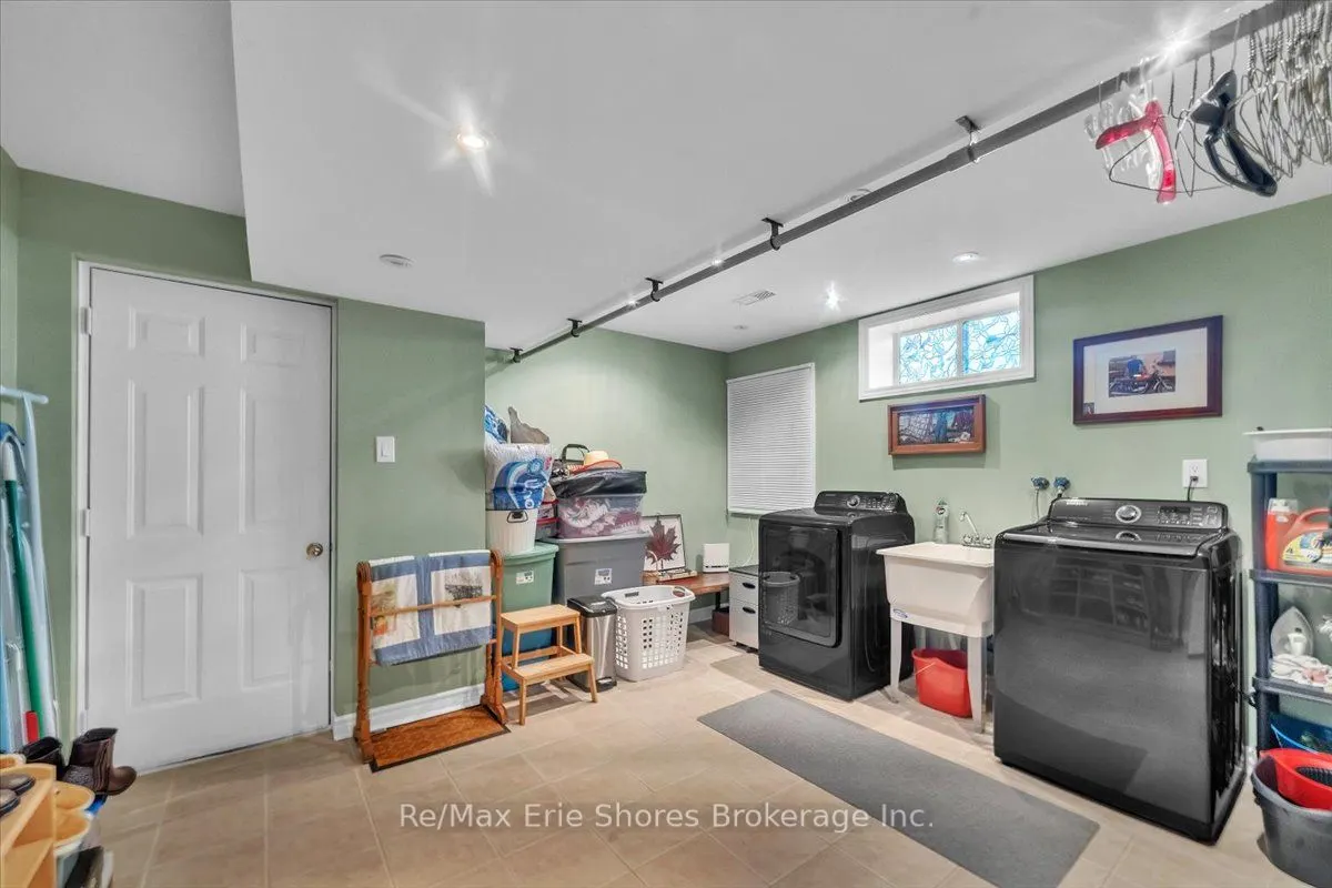 84 Doctor Moore Court