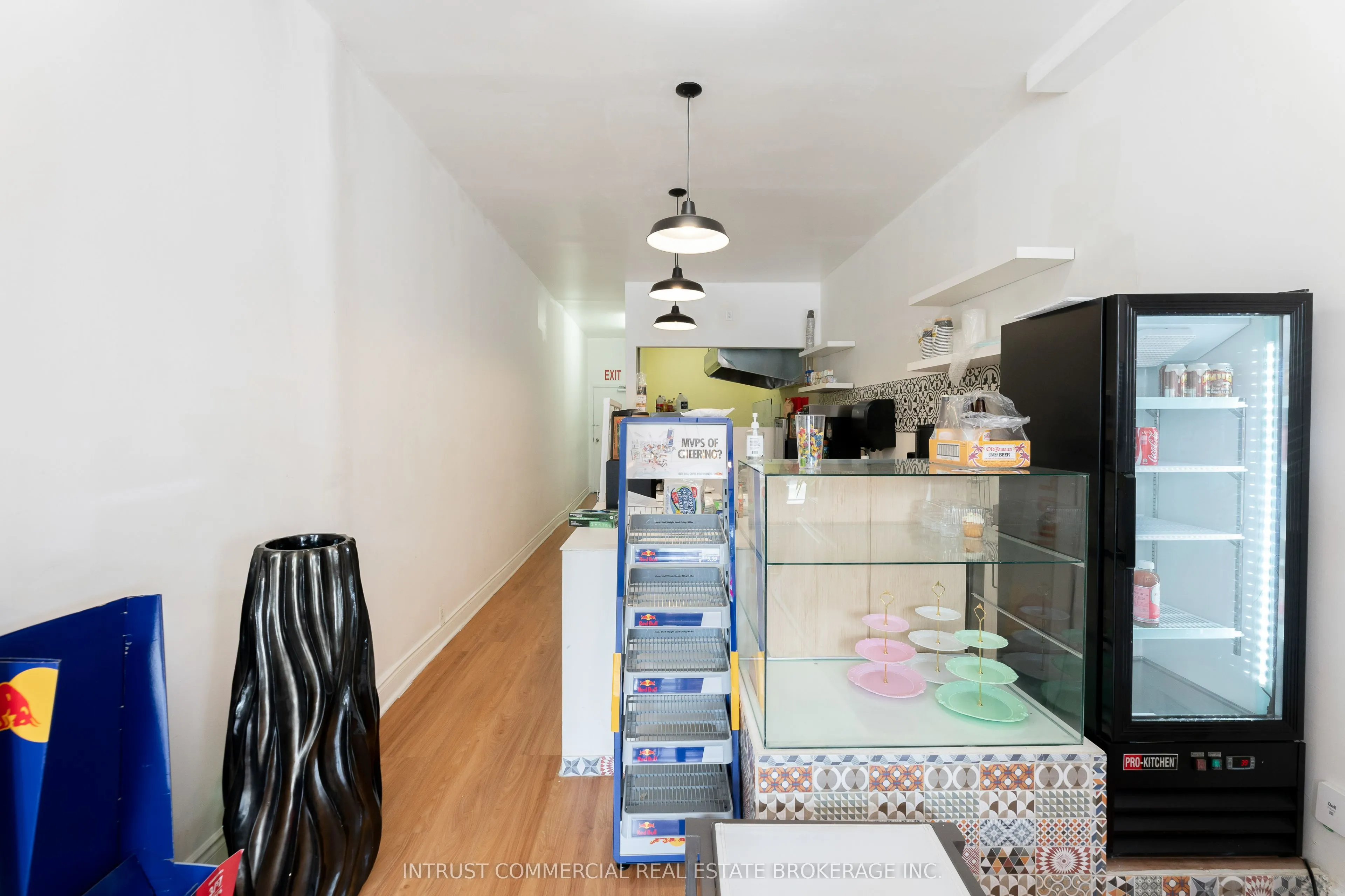 2544 Eglinton Avenue W