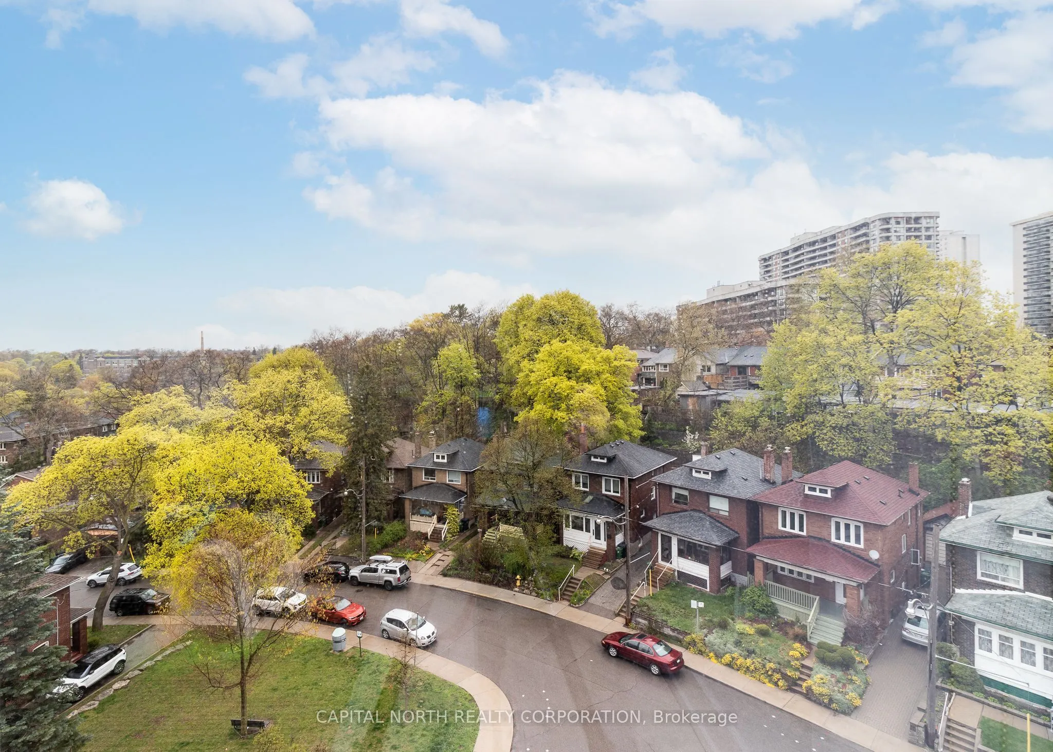 1990 Bloor Street W, #605