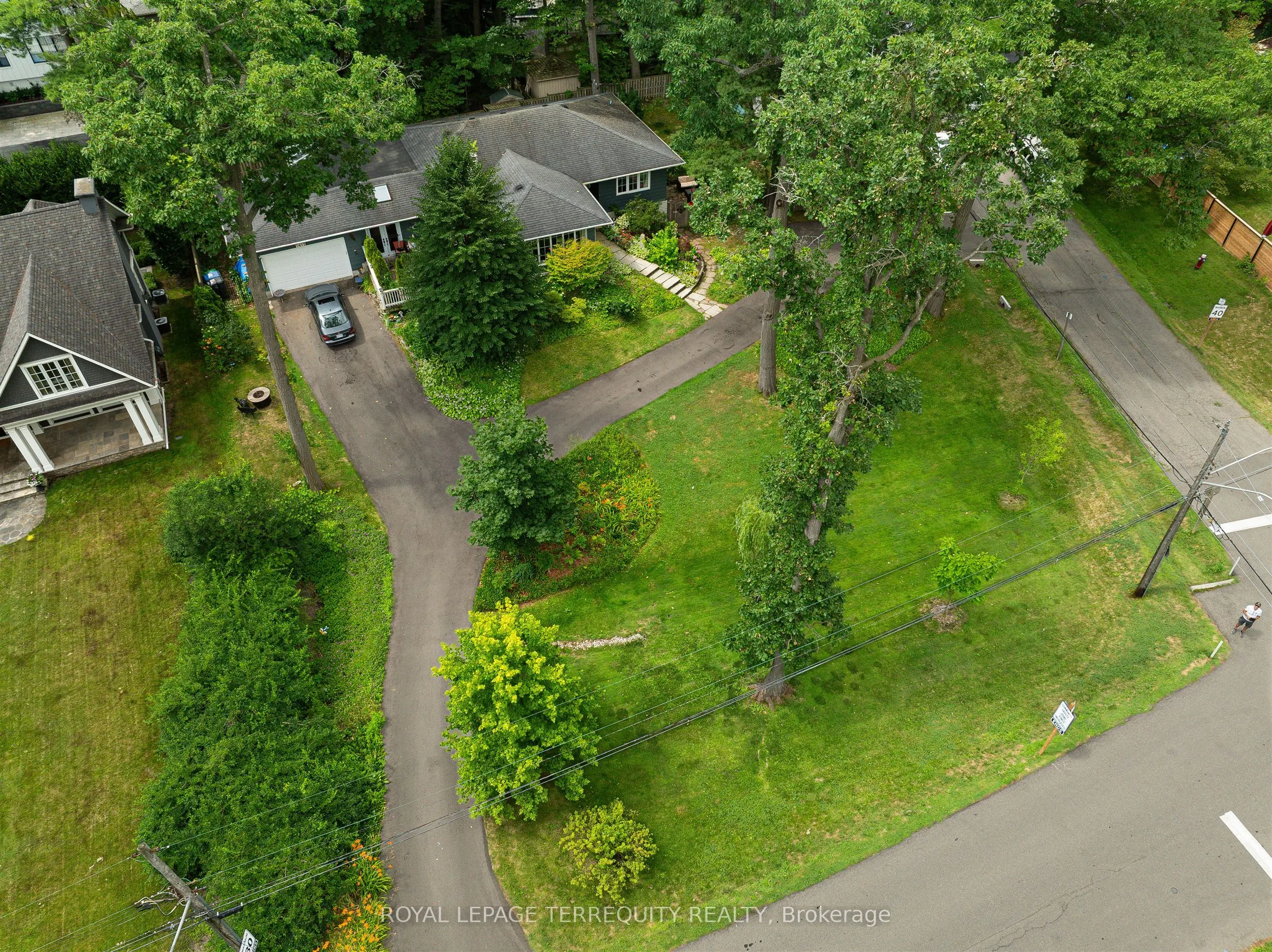 1412 Glenwood Drive