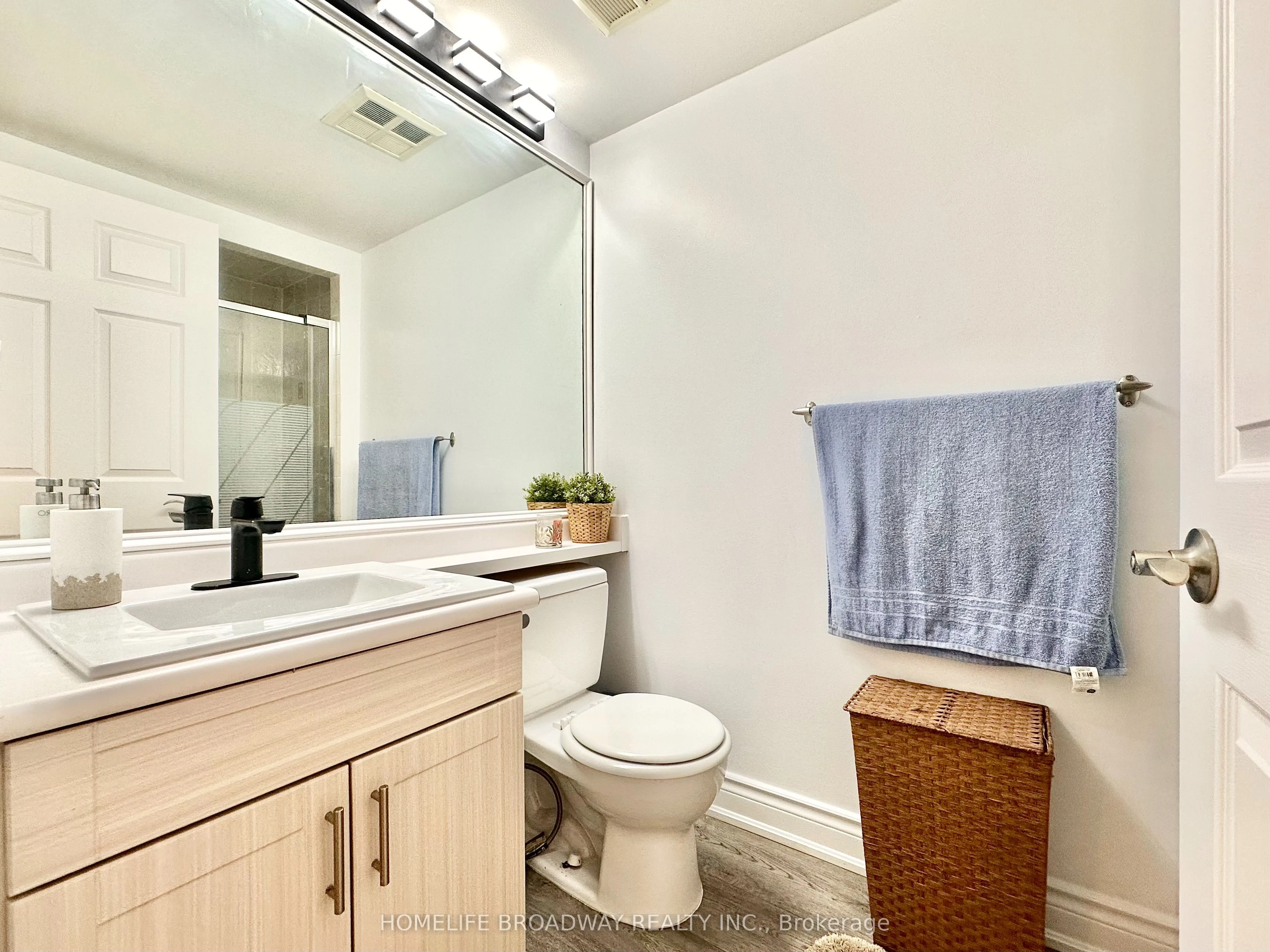 2155 Burnhamthorpe Road W, #1709