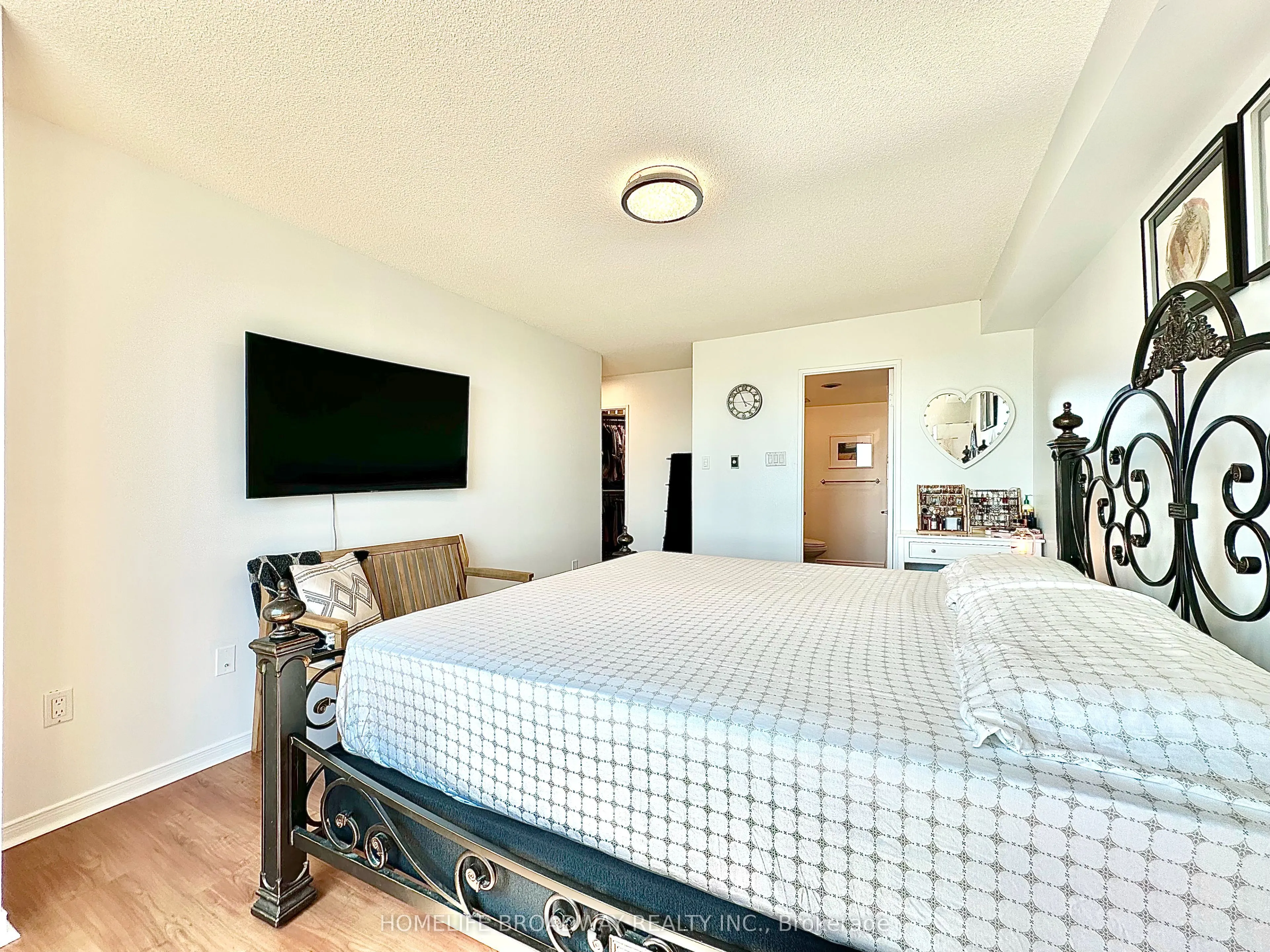 2155 Burnhamthorpe Road W, #1709