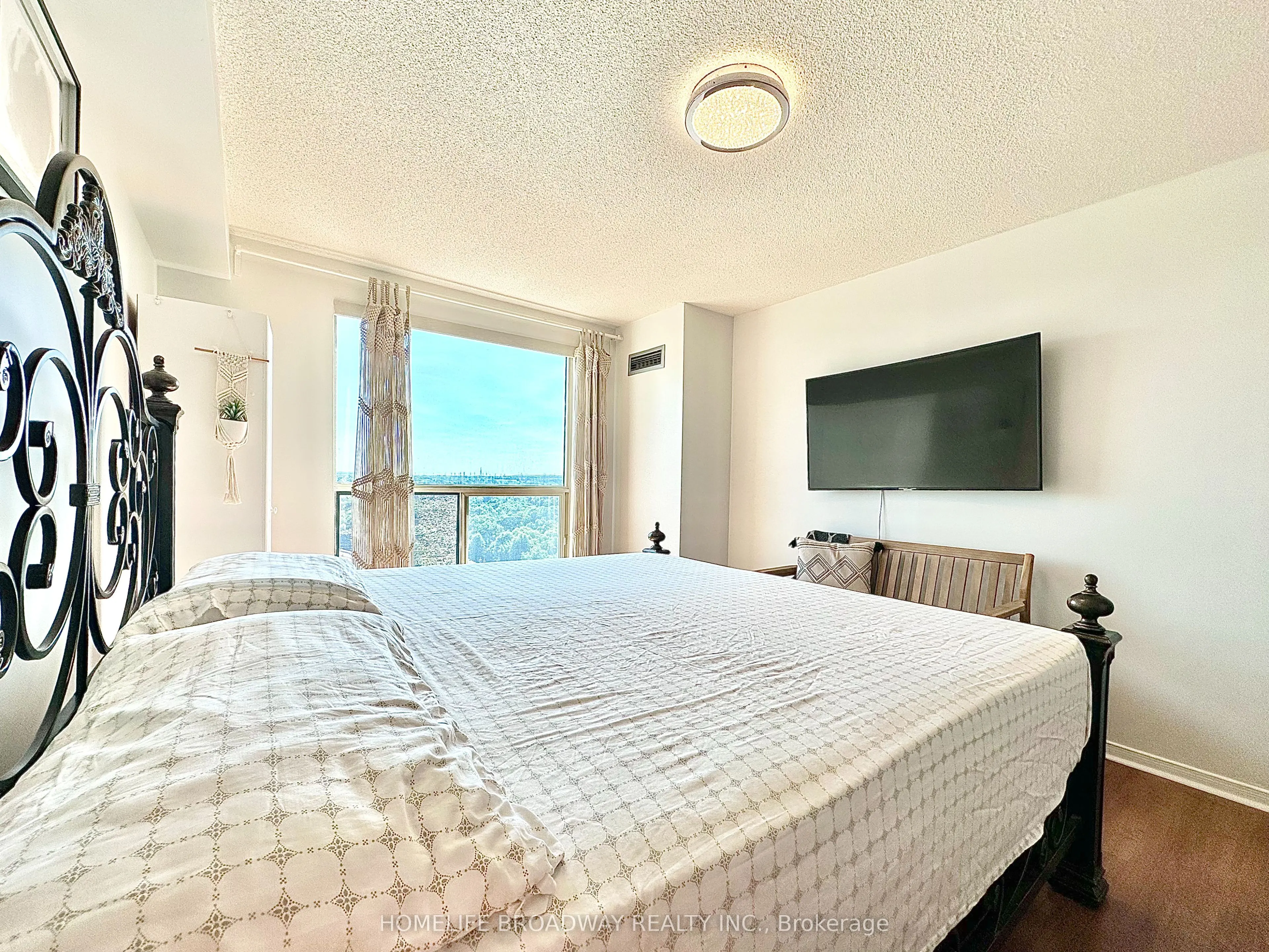 2155 Burnhamthorpe Road W, #1709