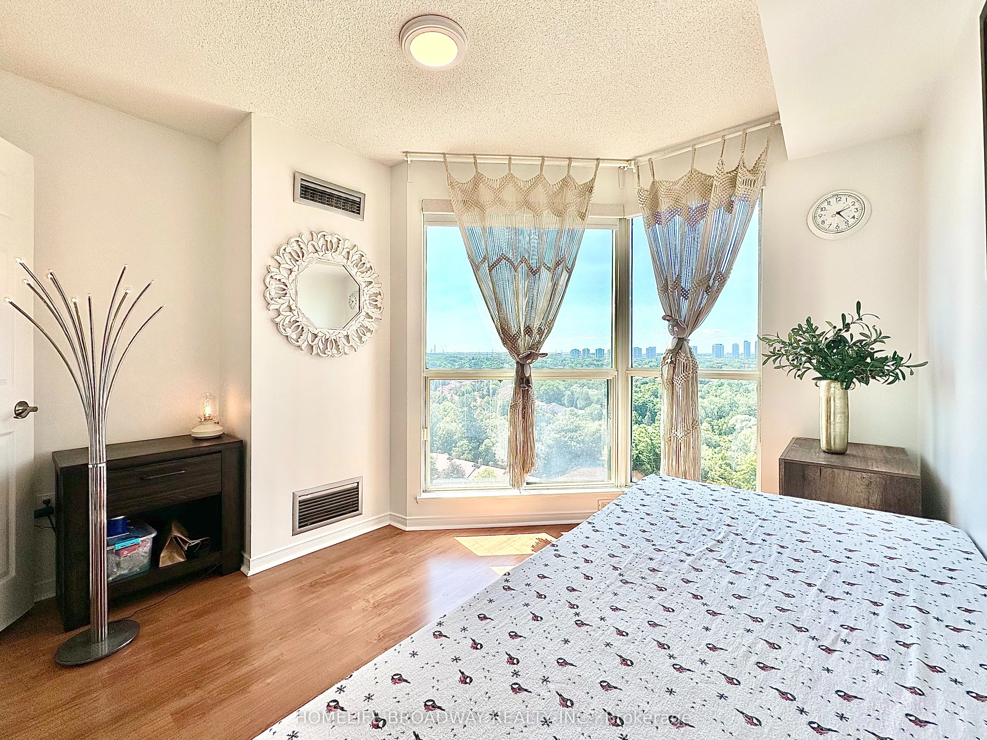 2155 Burnhamthorpe Road W, #1709