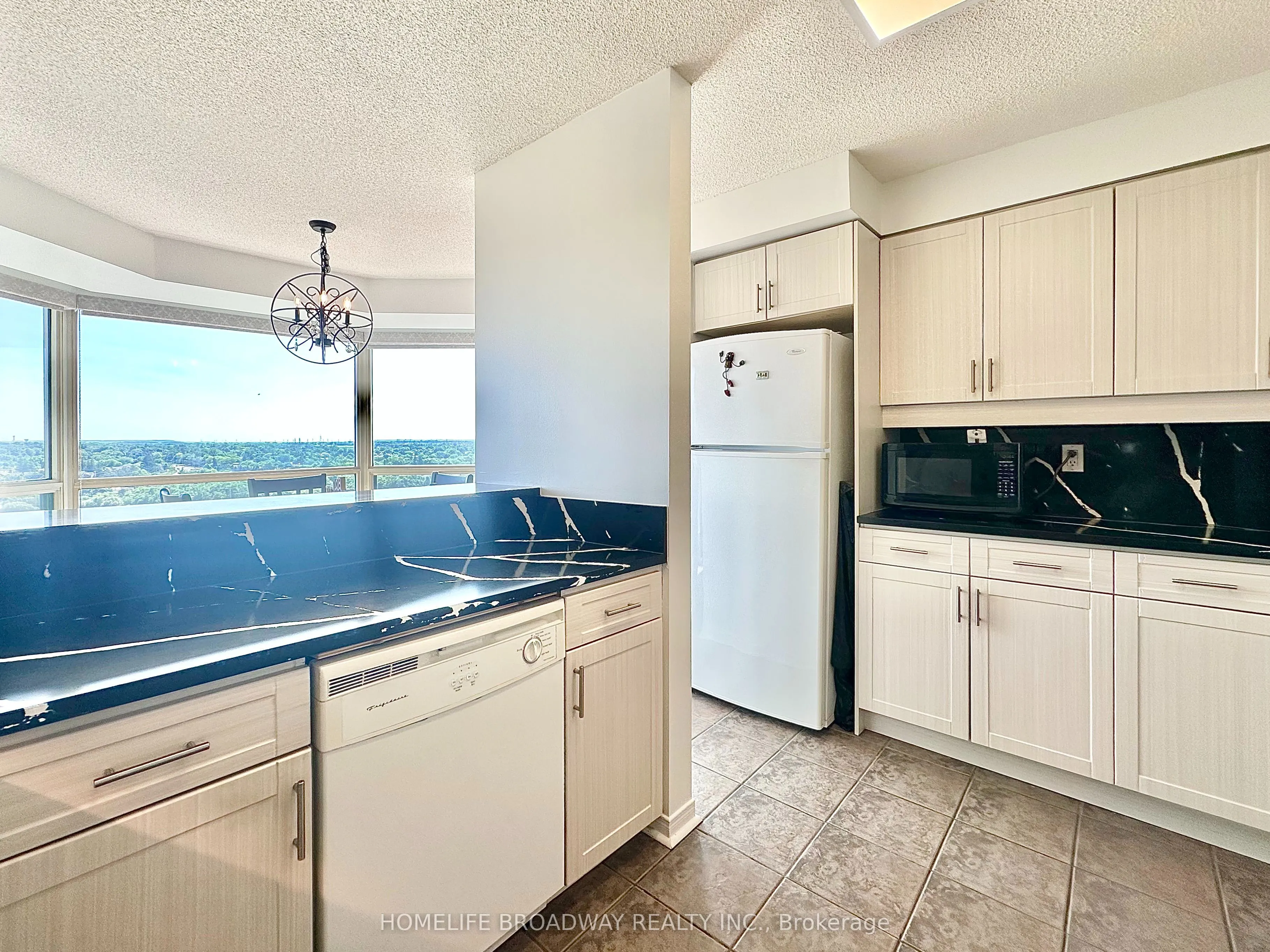 2155 Burnhamthorpe Road W, #1709