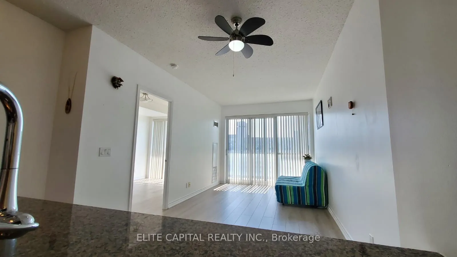 15 James Finlay Way, #904