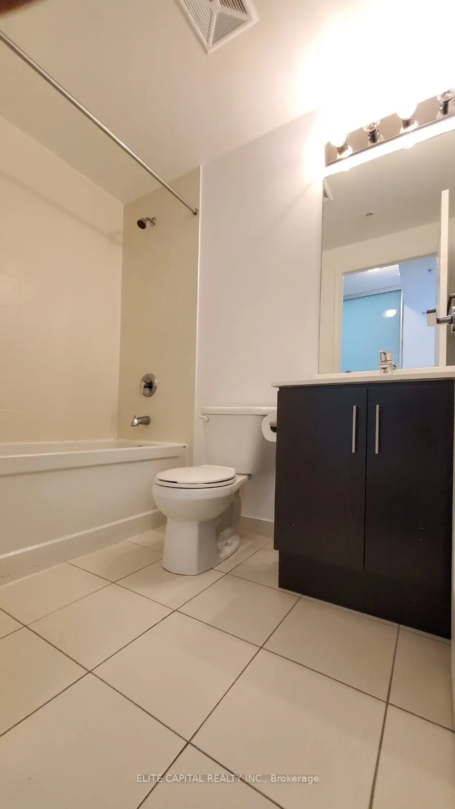 15 James Finlay Way, #904