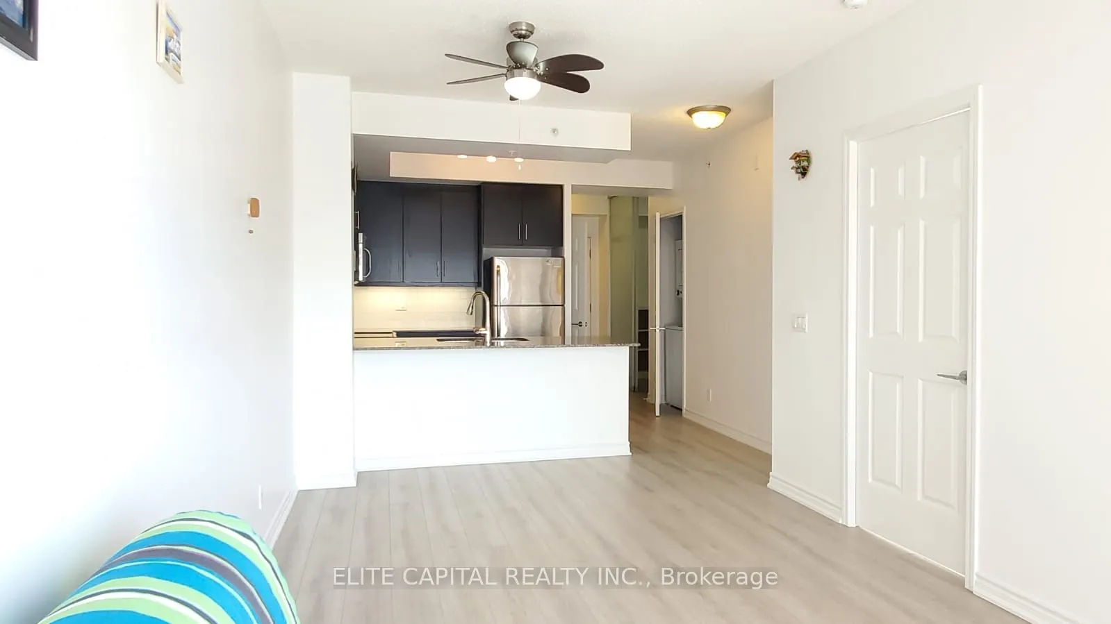15 James Finlay Way, #904