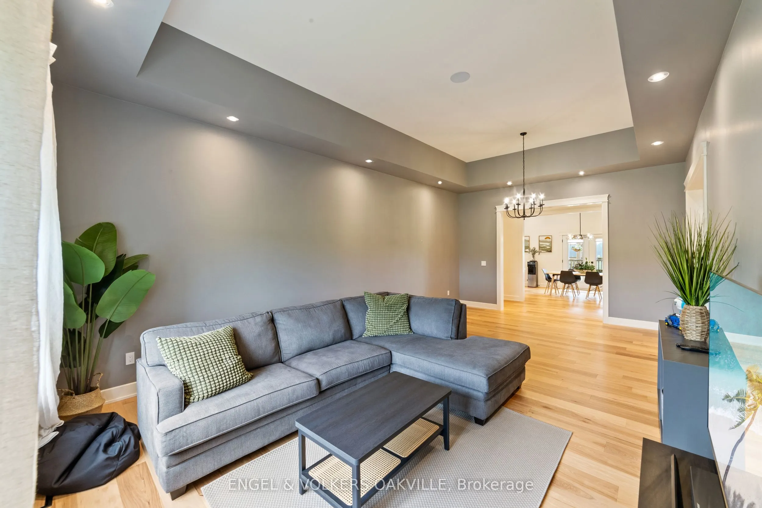 91 Logan Road