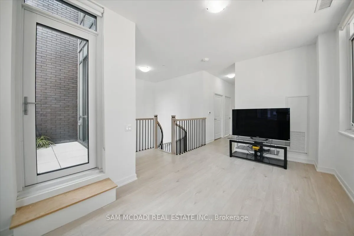 8 Nahani Way, #124