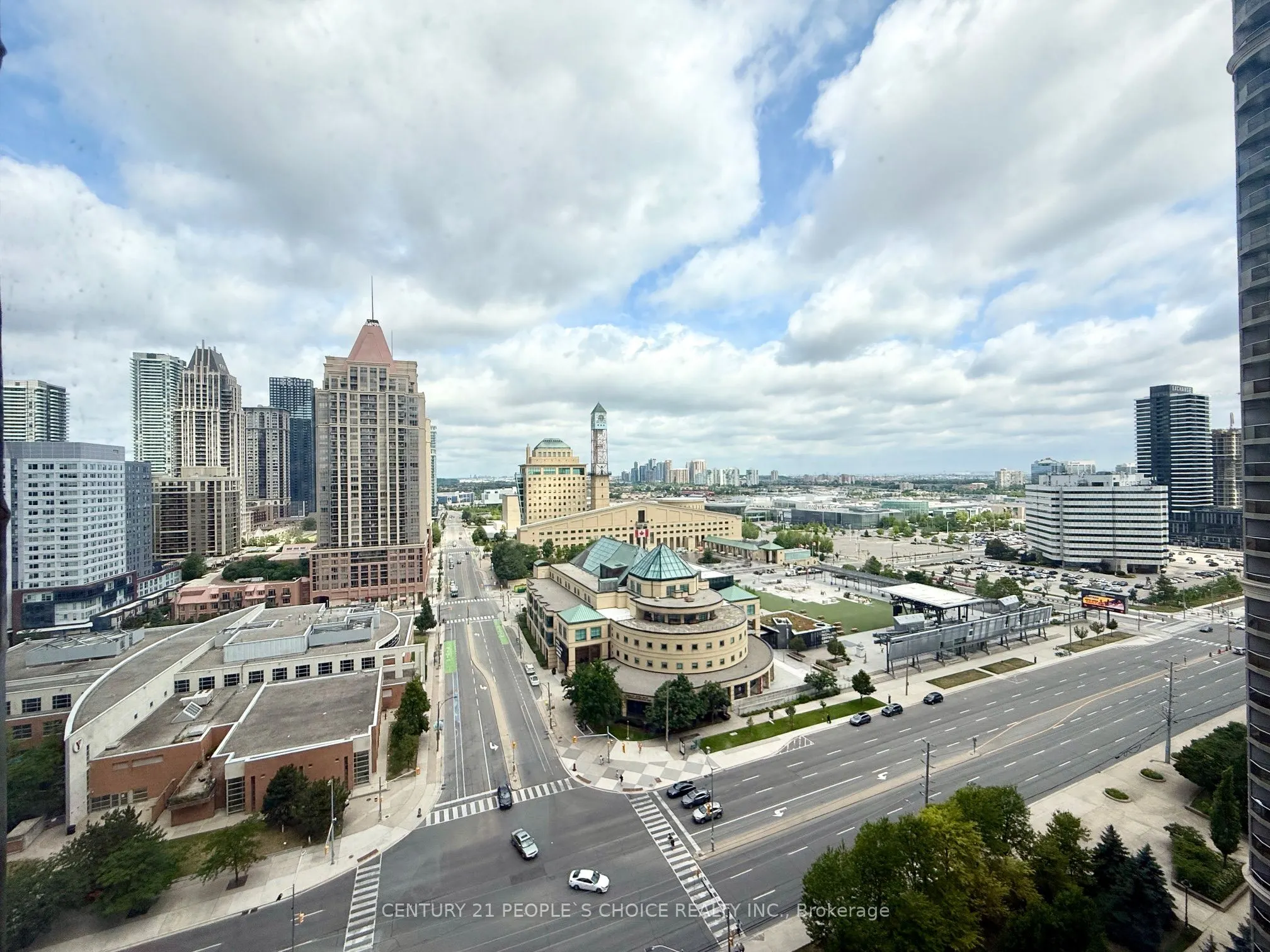 330 Burnhamthorpe Road W, #1807