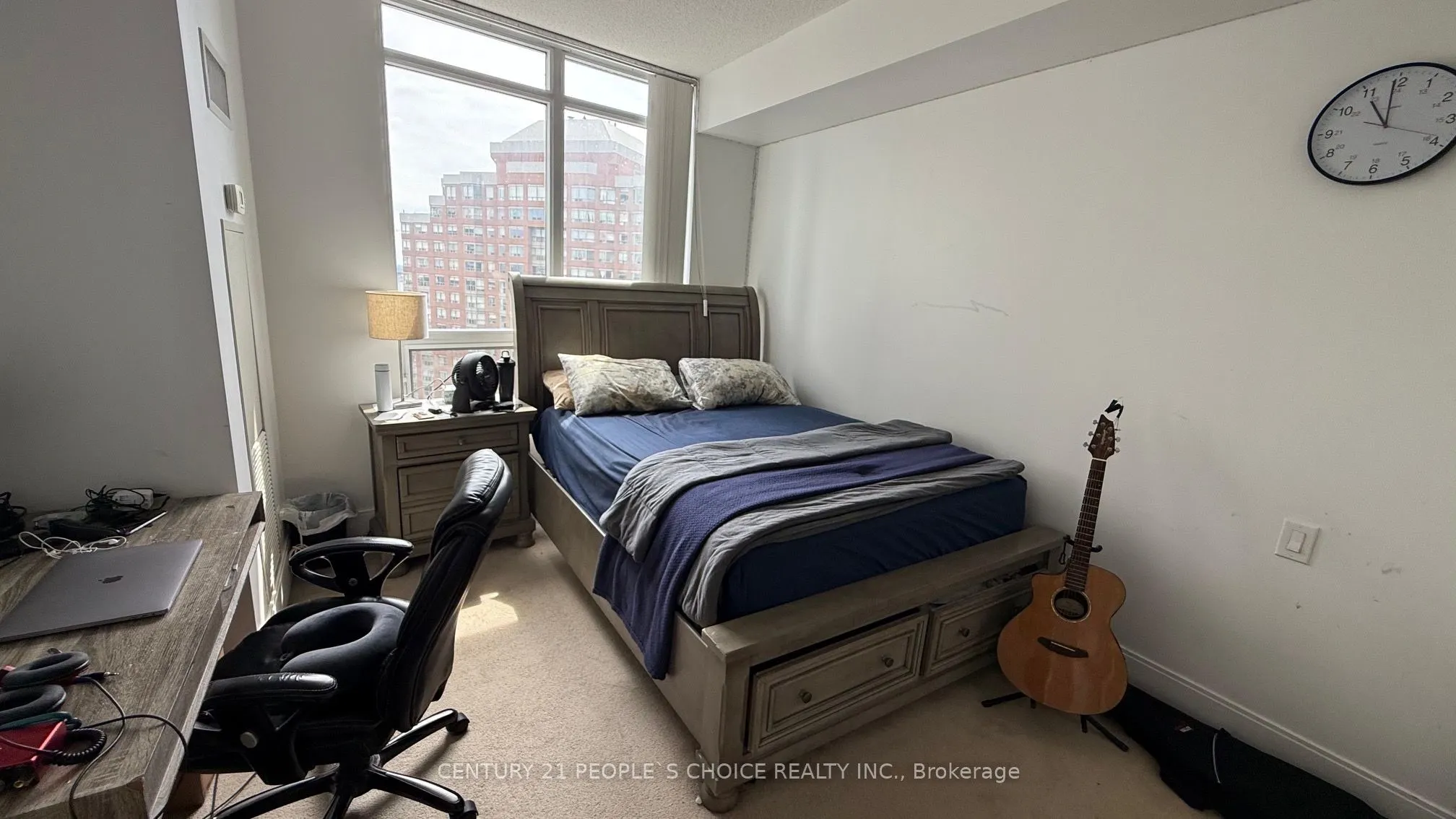 330 Burnhamthorpe Road W, #1807