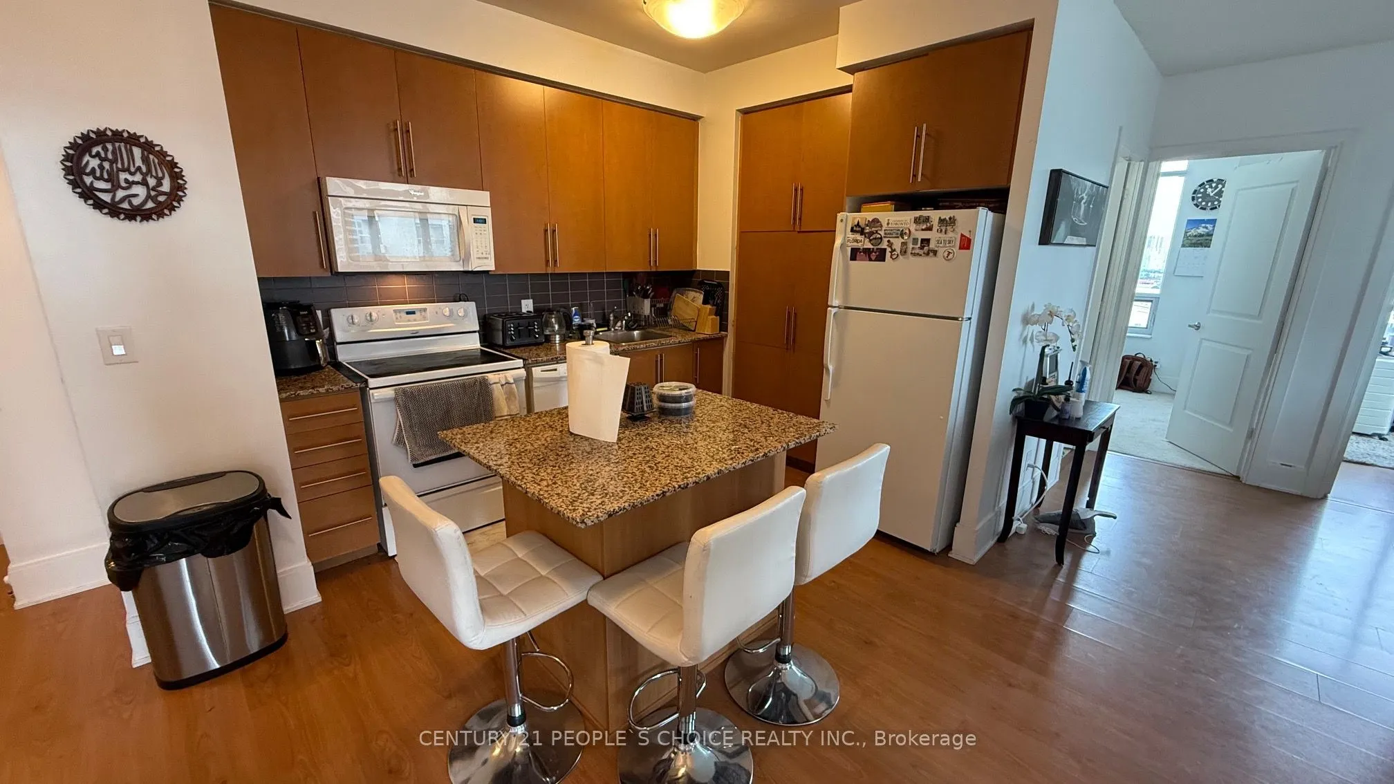 330 Burnhamthorpe Road W, #1807