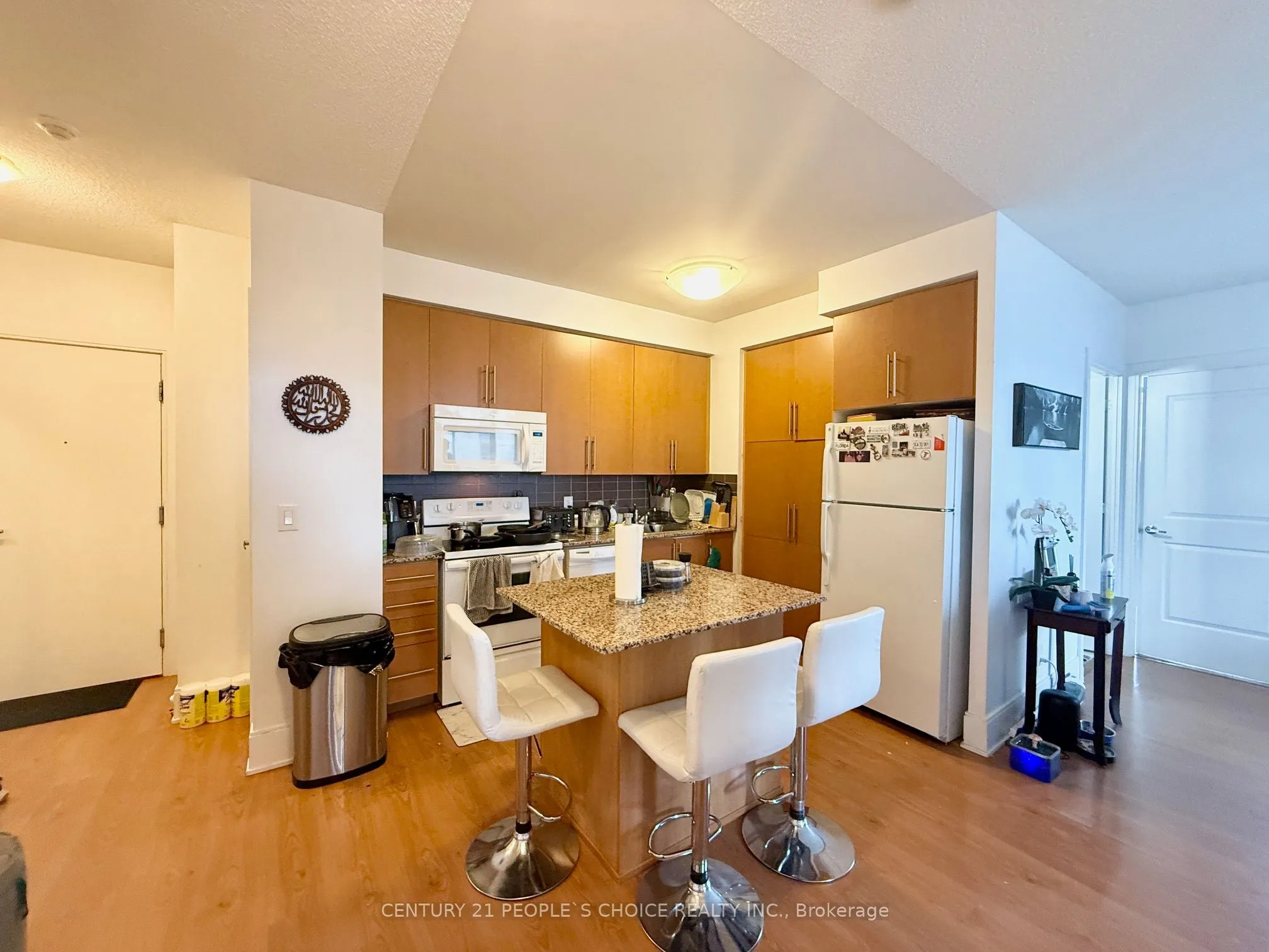 330 Burnhamthorpe Road W, #1807