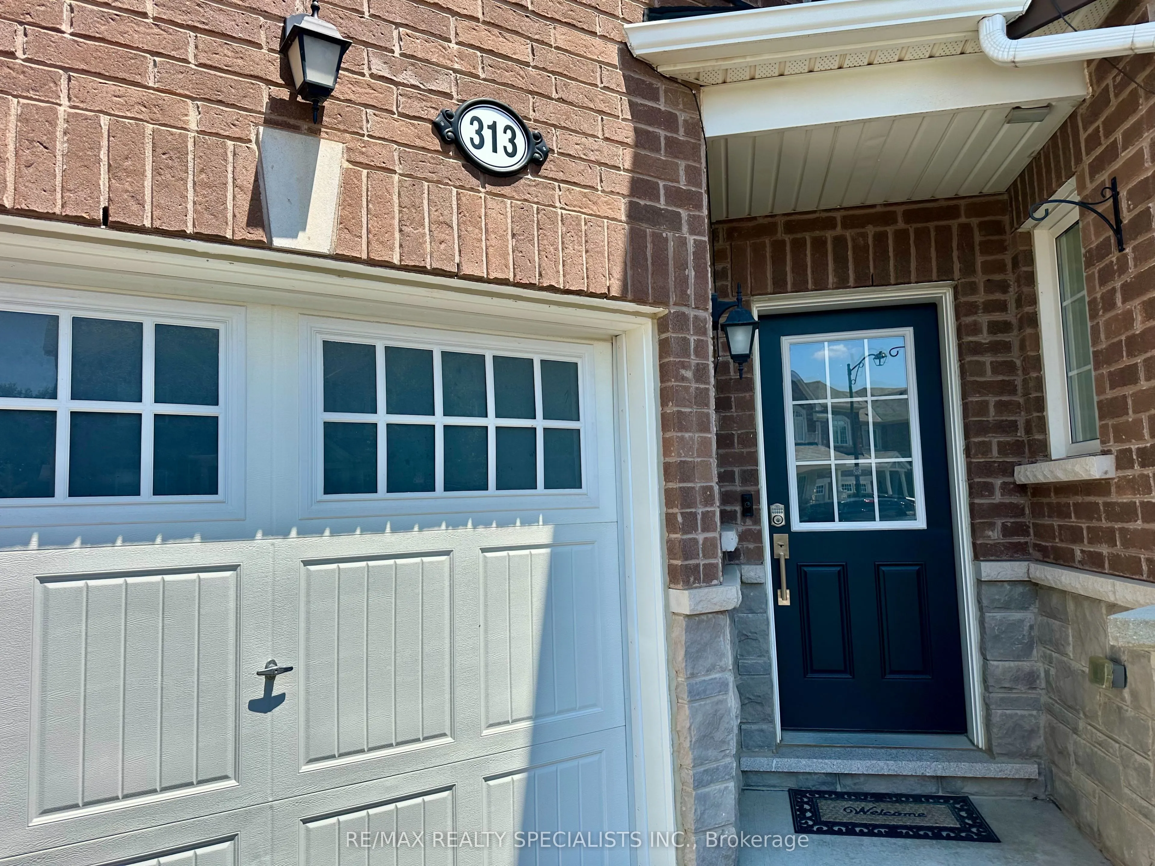 313 Gooding Crescent