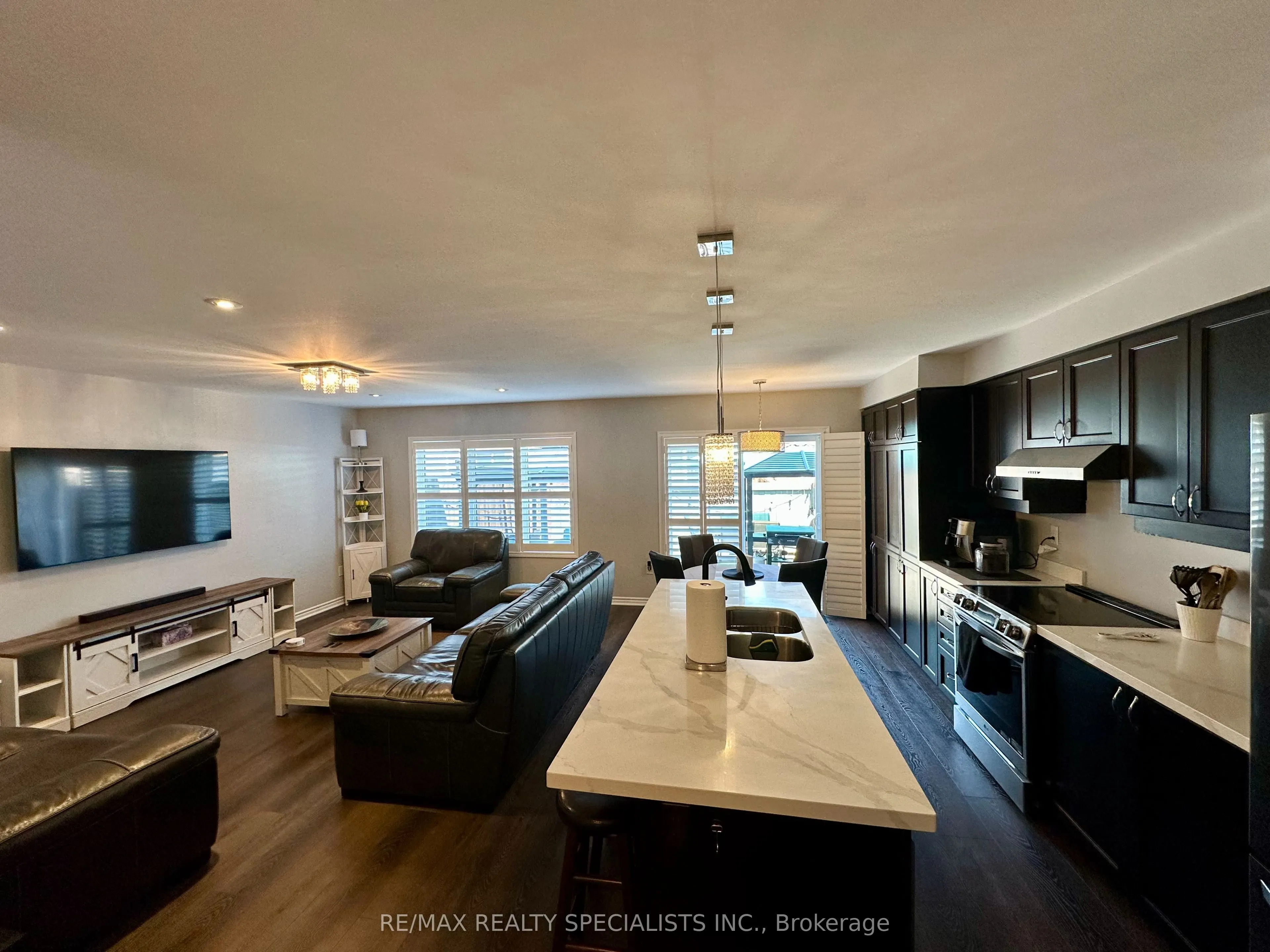 313 Gooding Crescent