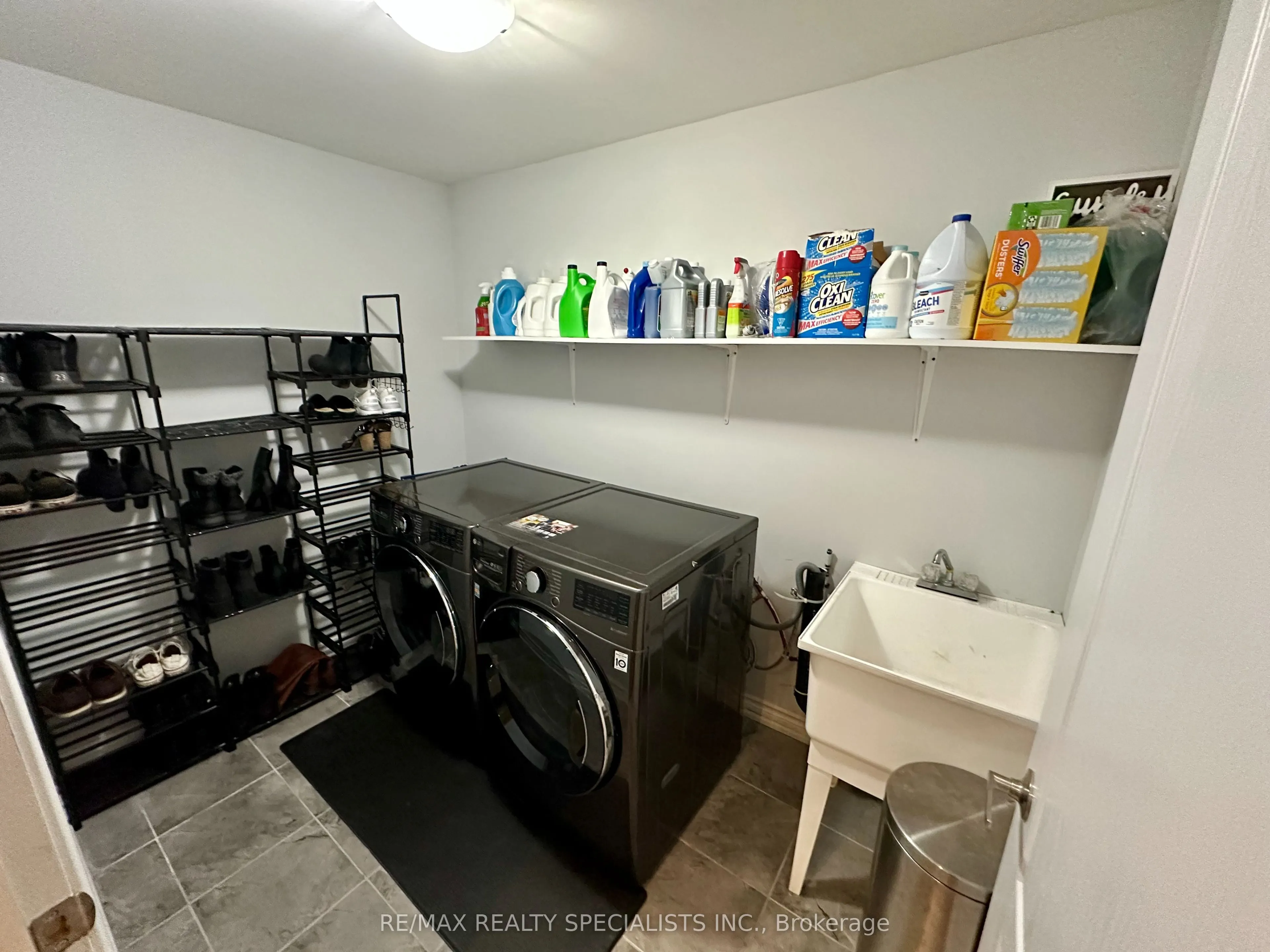 313 Gooding Crescent