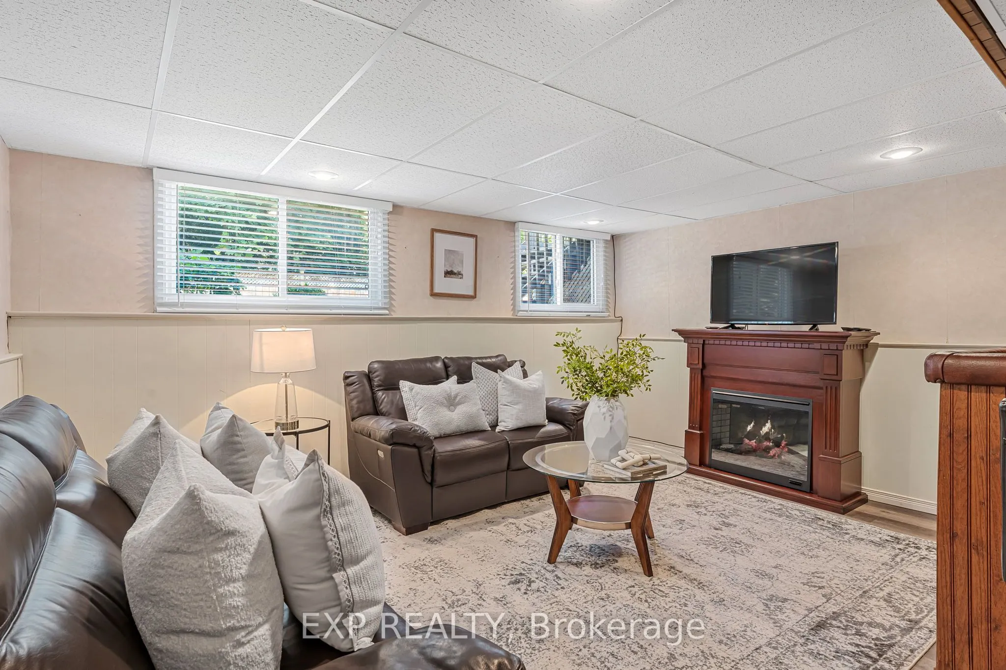 20 Amity Road