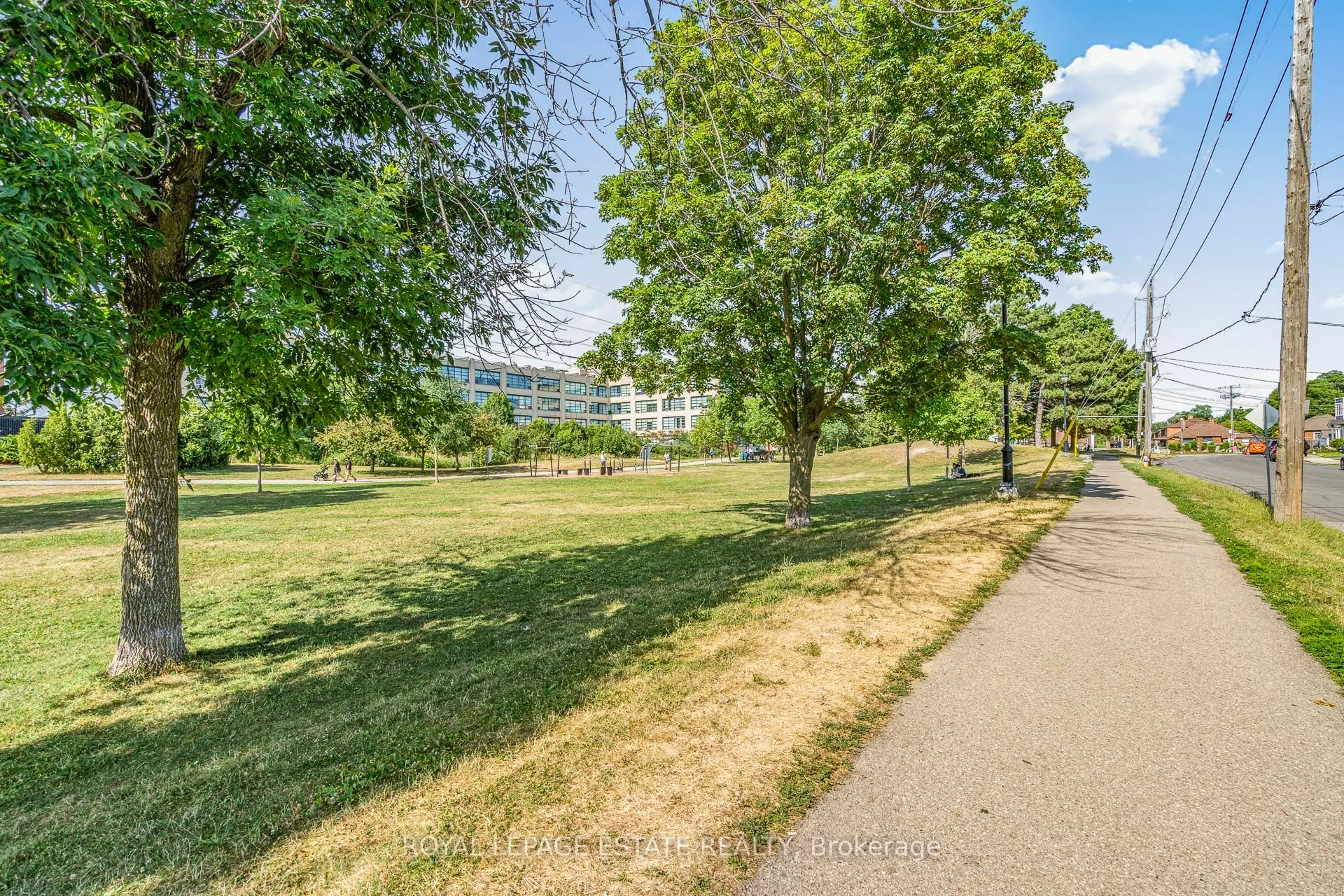 550 Hopewell Avenue, #301