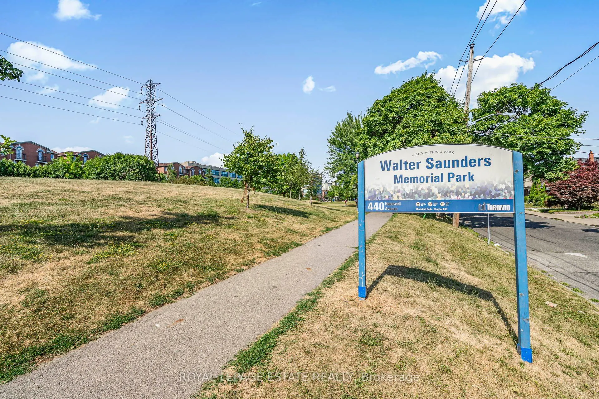 550 Hopewell Avenue, #301