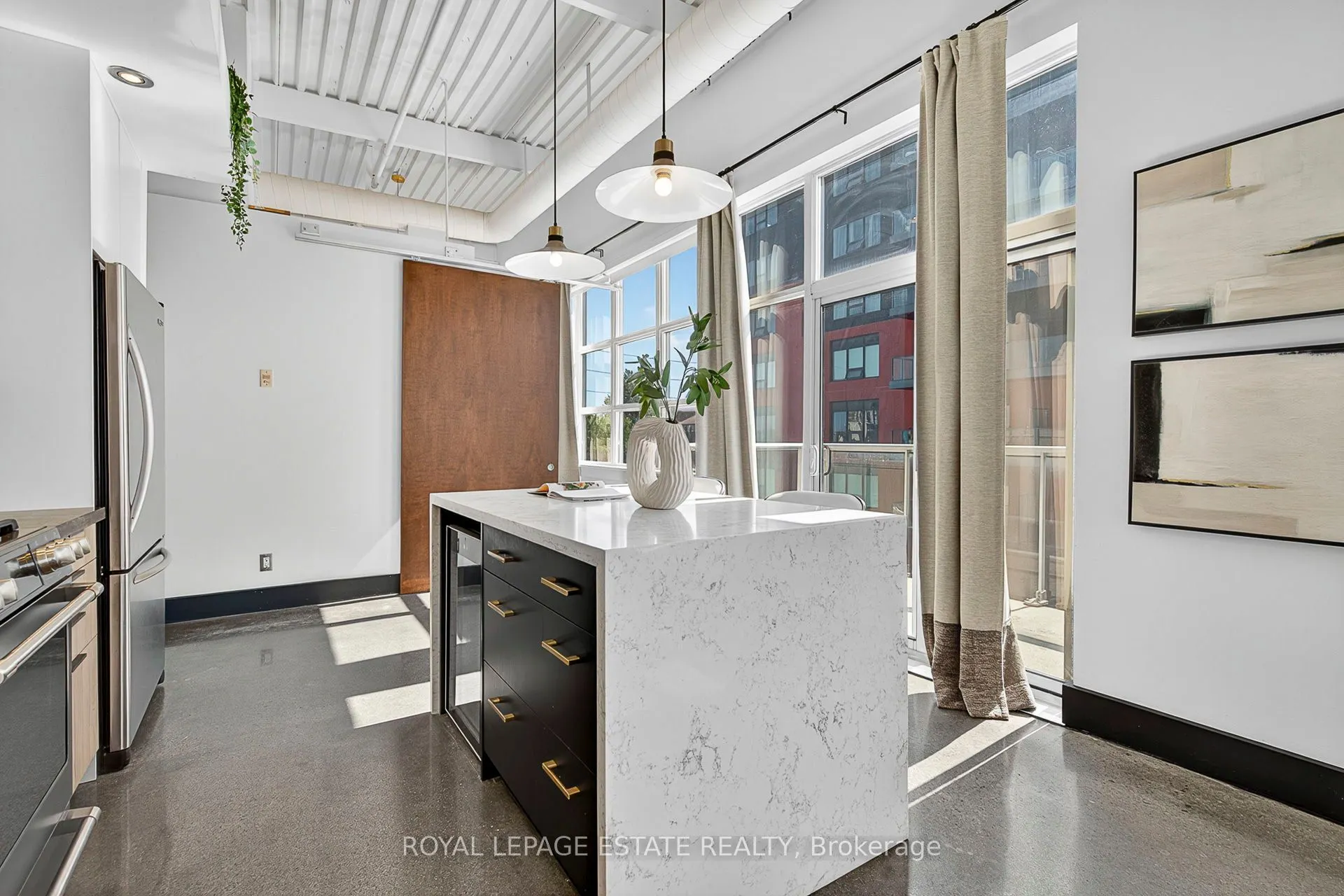 550 Hopewell Avenue, #301