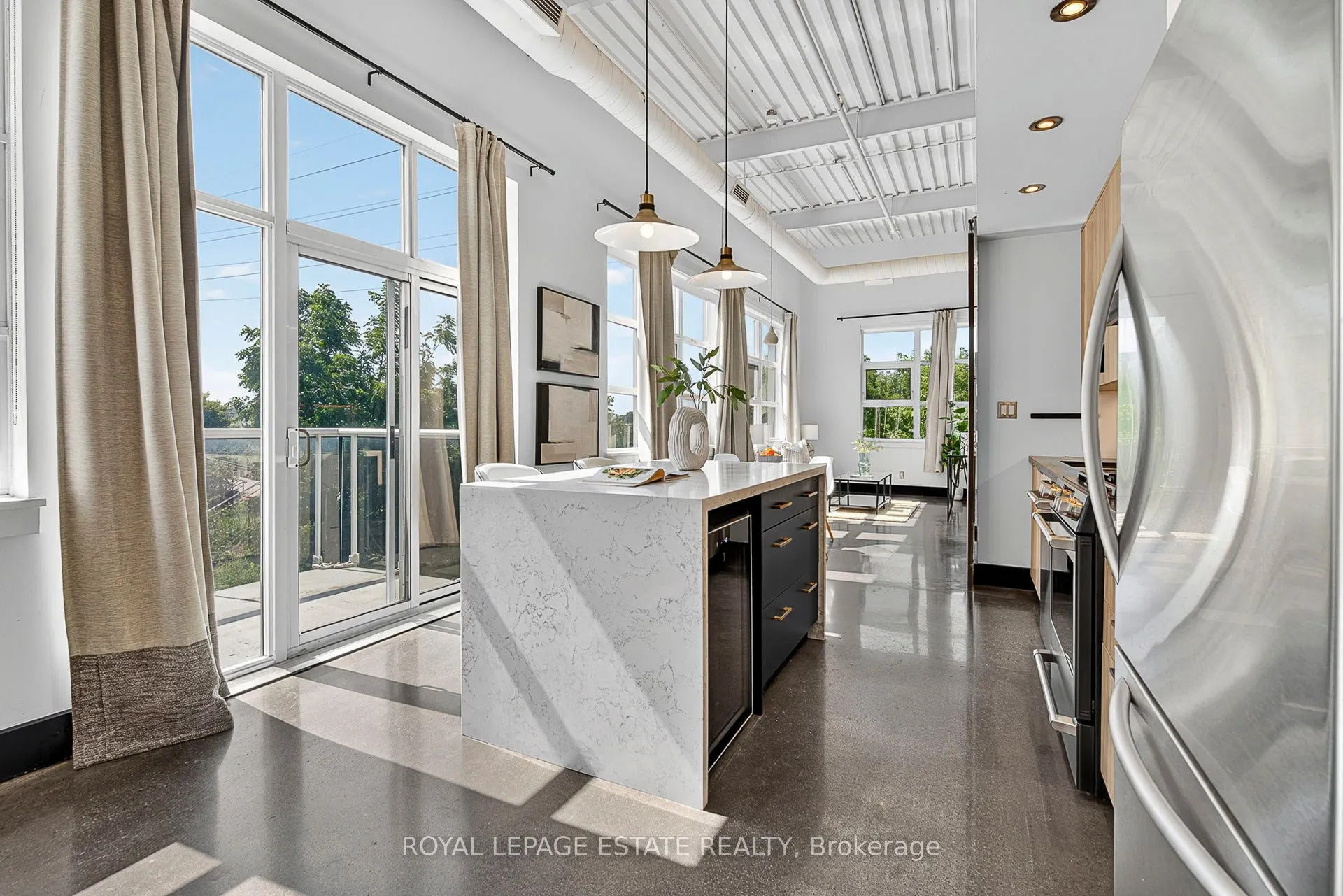 550 Hopewell Avenue, #301