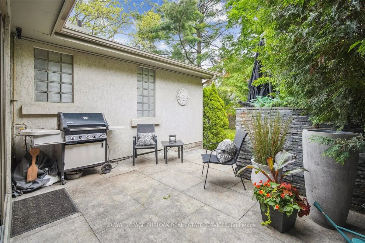607 Hurd Avenue