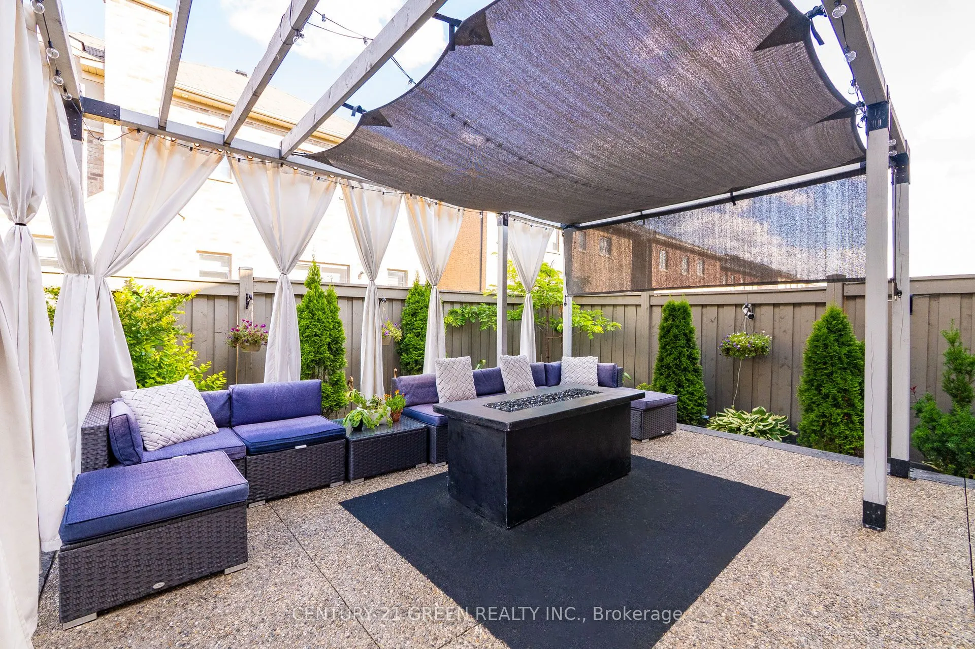 1478 Day Terrace