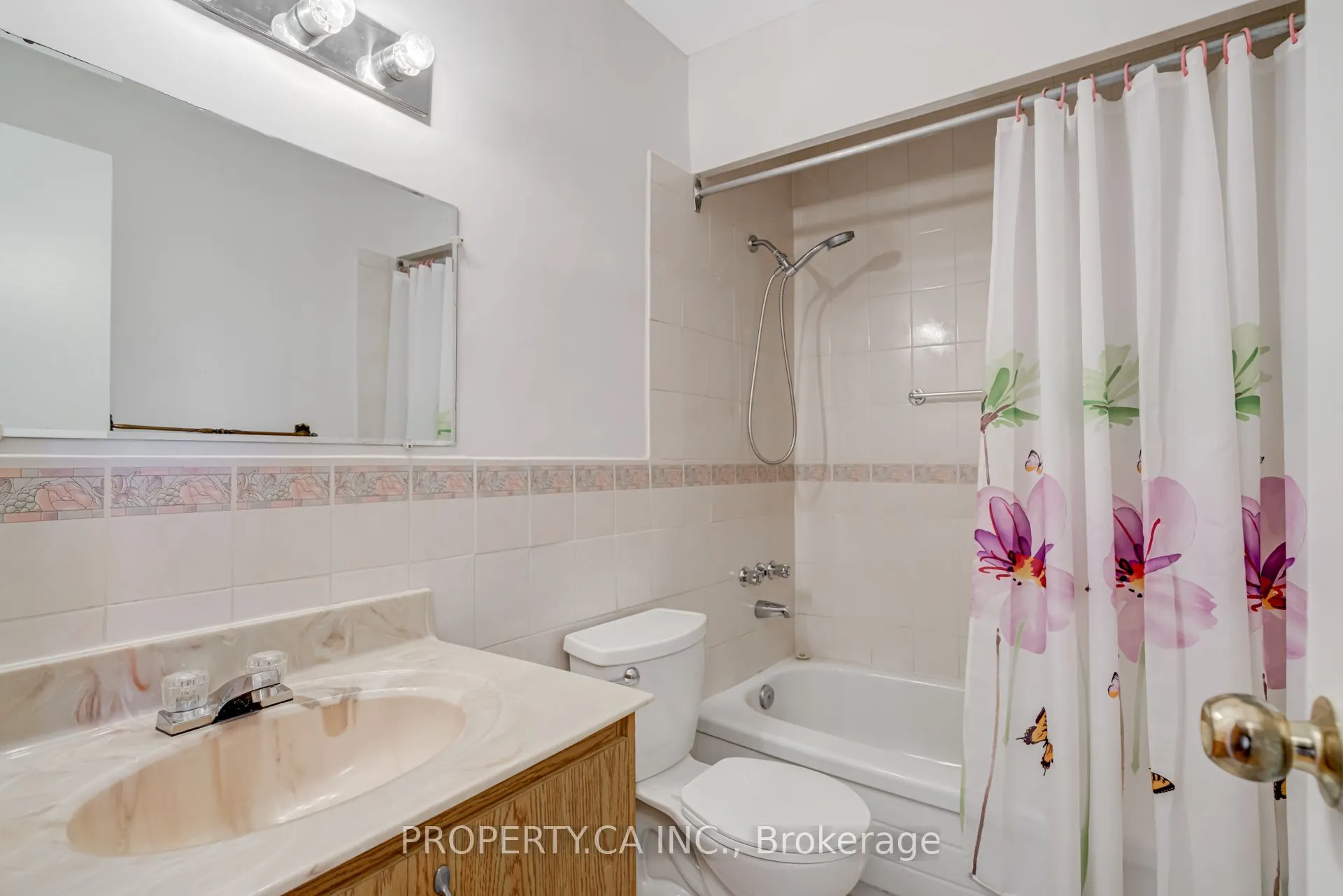 1660 Bloor Street E, #803