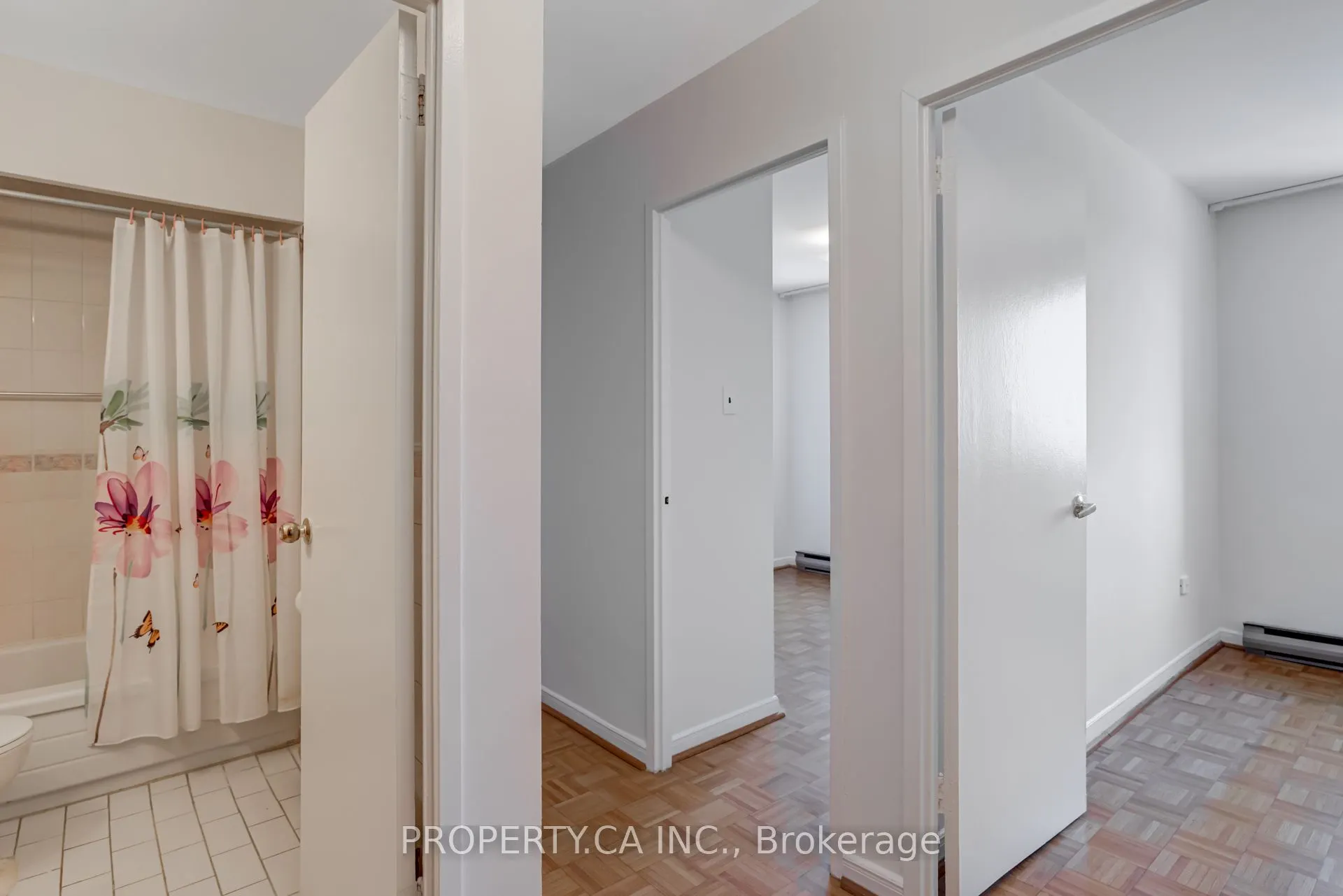 1660 Bloor Street E, #803