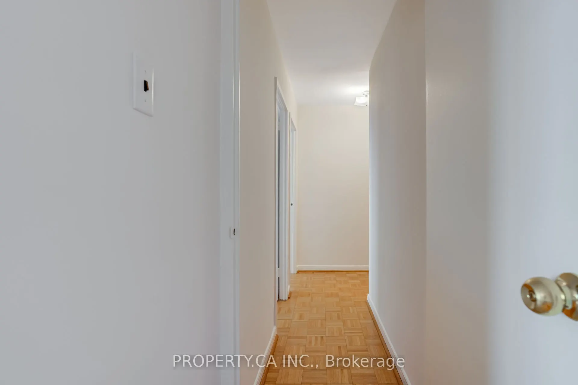 1660 Bloor Street E, #803