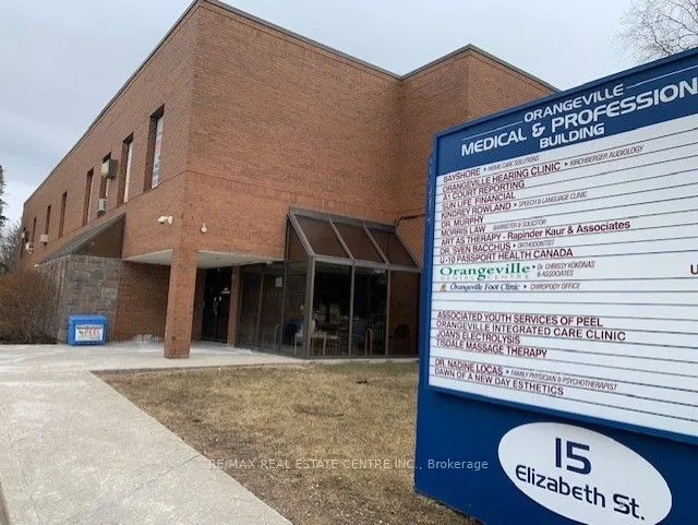 15 Elizabeth Street, #M-18