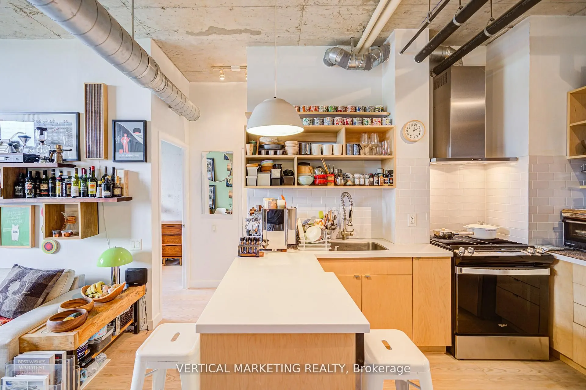 369 Sorauren Avenue, #510