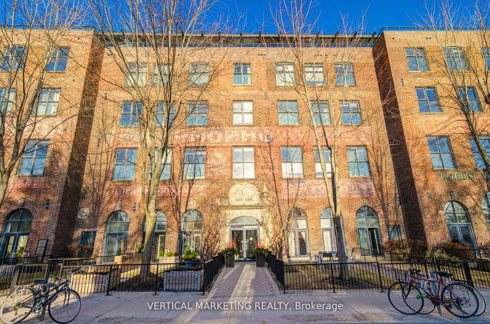 369 Sorauren Avenue, #510