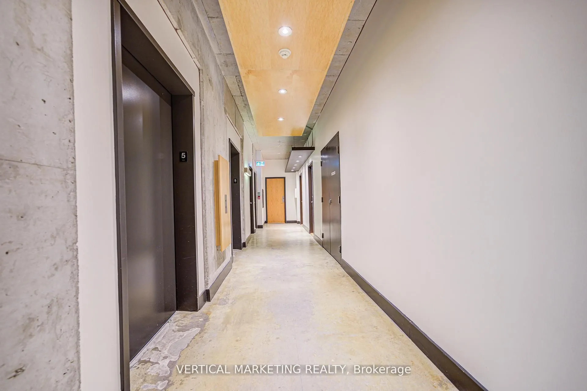 369 Sorauren Avenue, #510