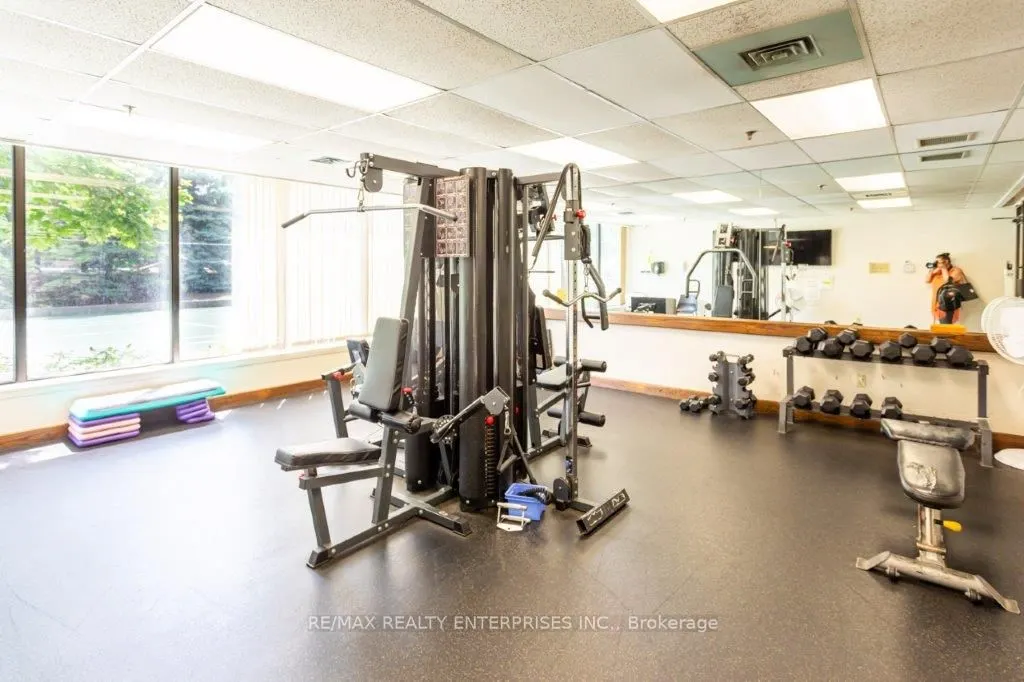 24 Hanover Road, #309