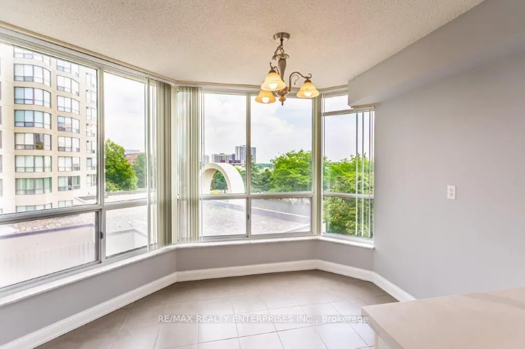 24 Hanover Road, #309
