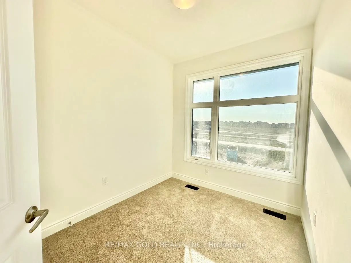 1292 Muller Lane