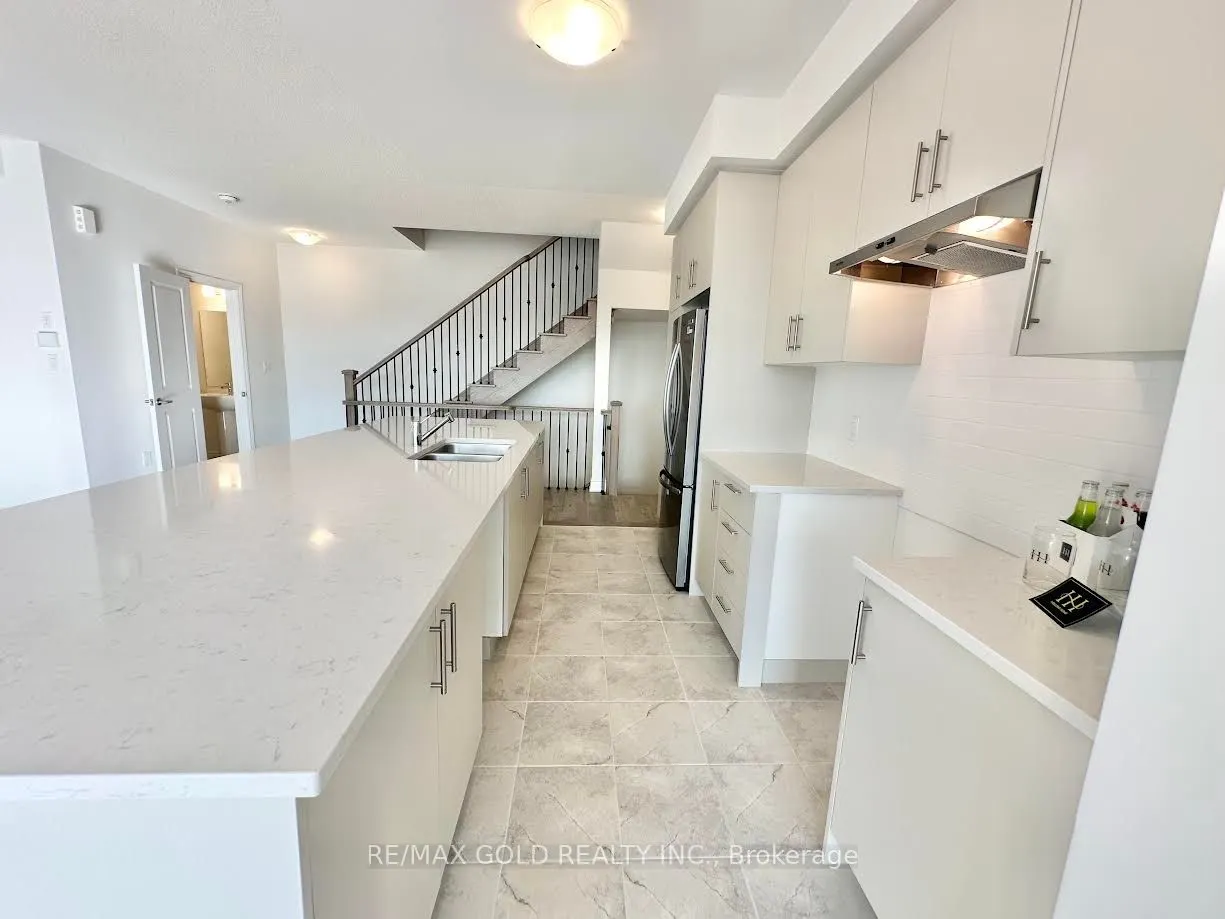 1292 Muller Lane