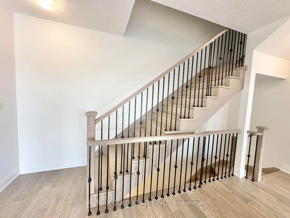 1292 Muller Lane