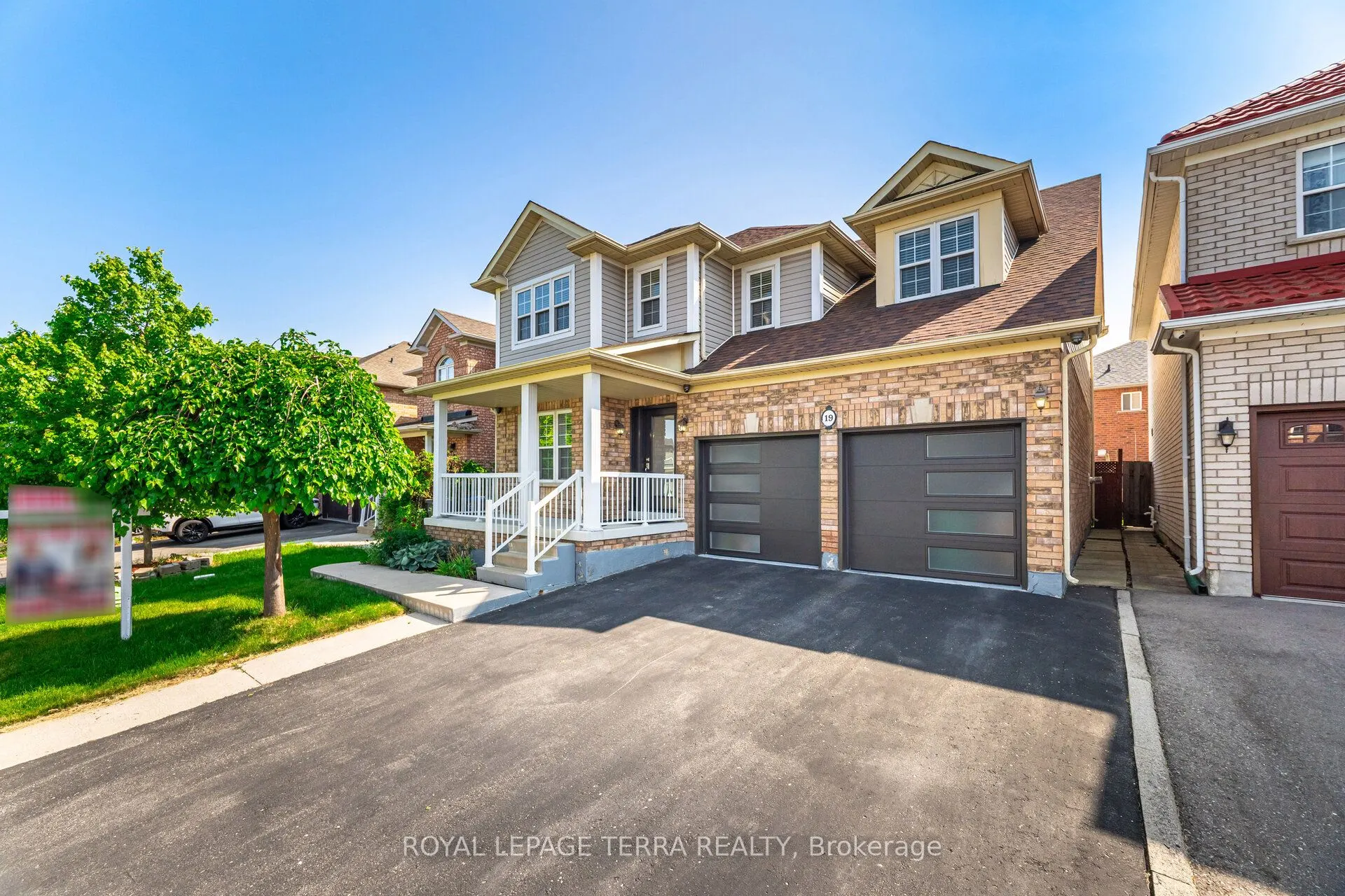 19 VALLEYPARK Crescent