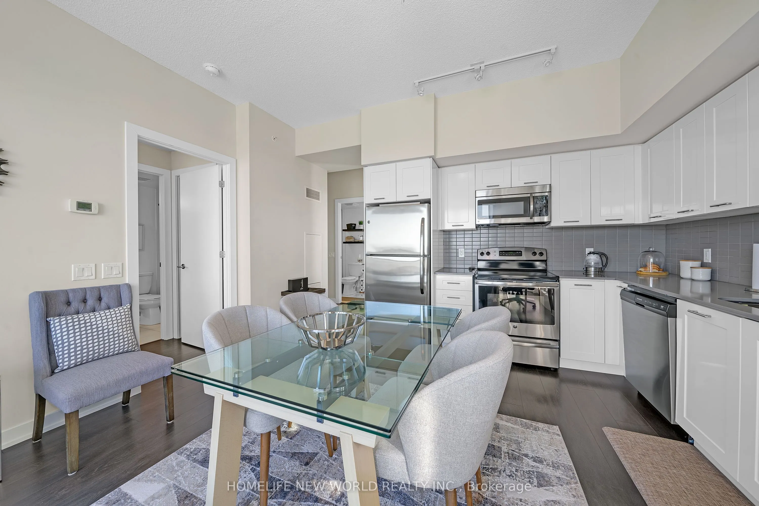 2220 Lake Shore Boulevard W, #4304