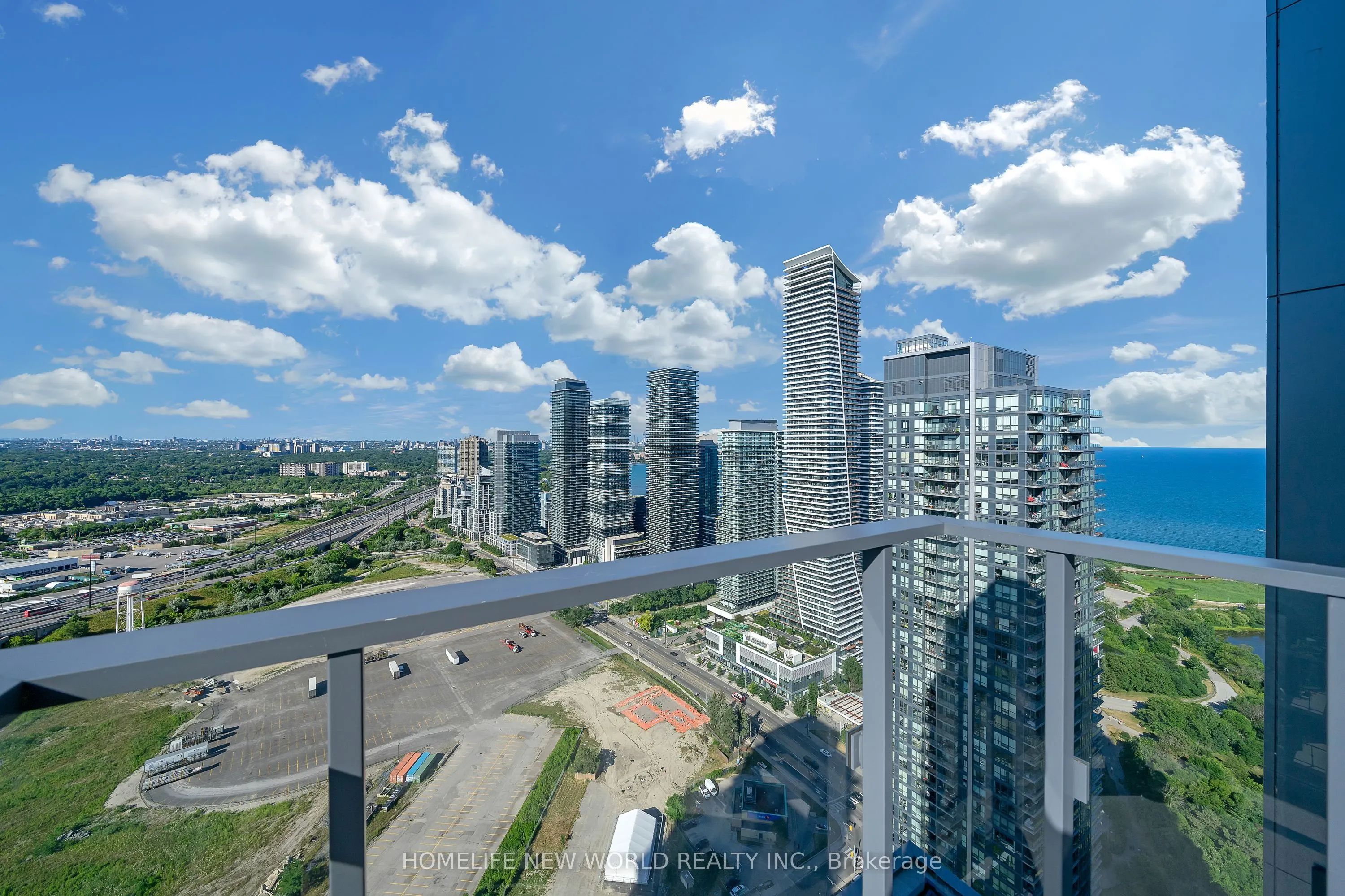 2220 Lake Shore Boulevard W, #4304