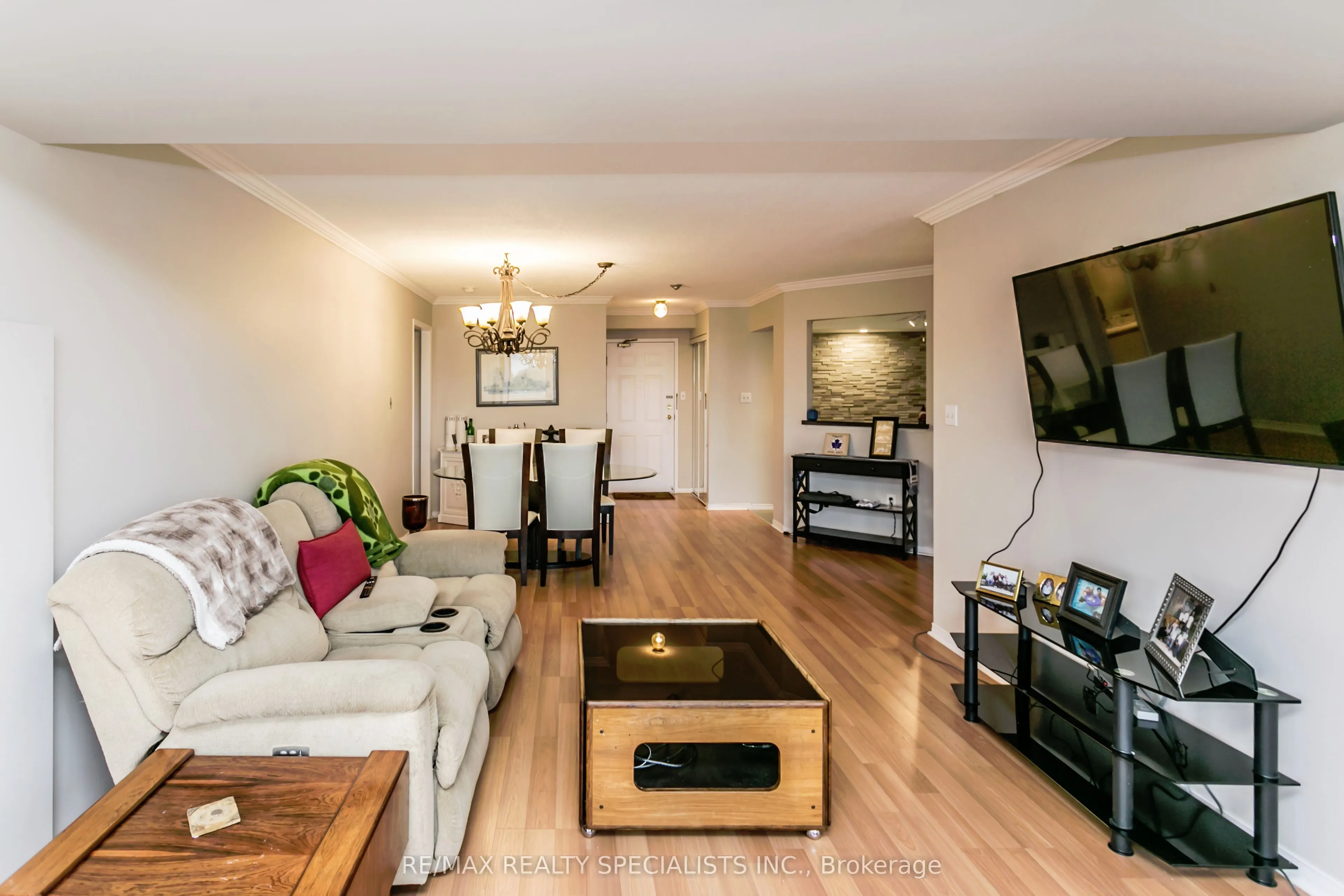 5080 Pinedale Avenue, #403