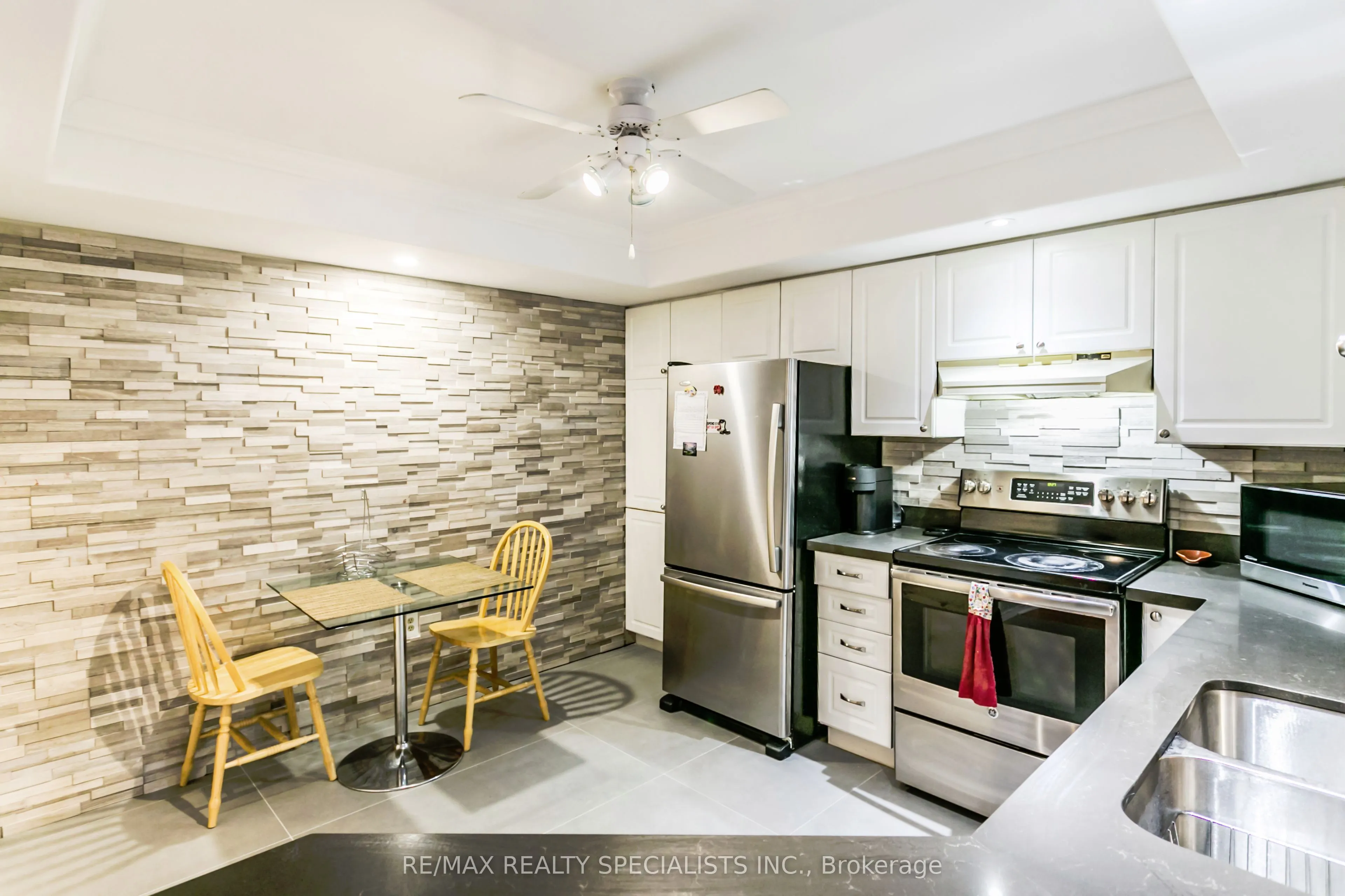 5080 Pinedale Avenue, #403