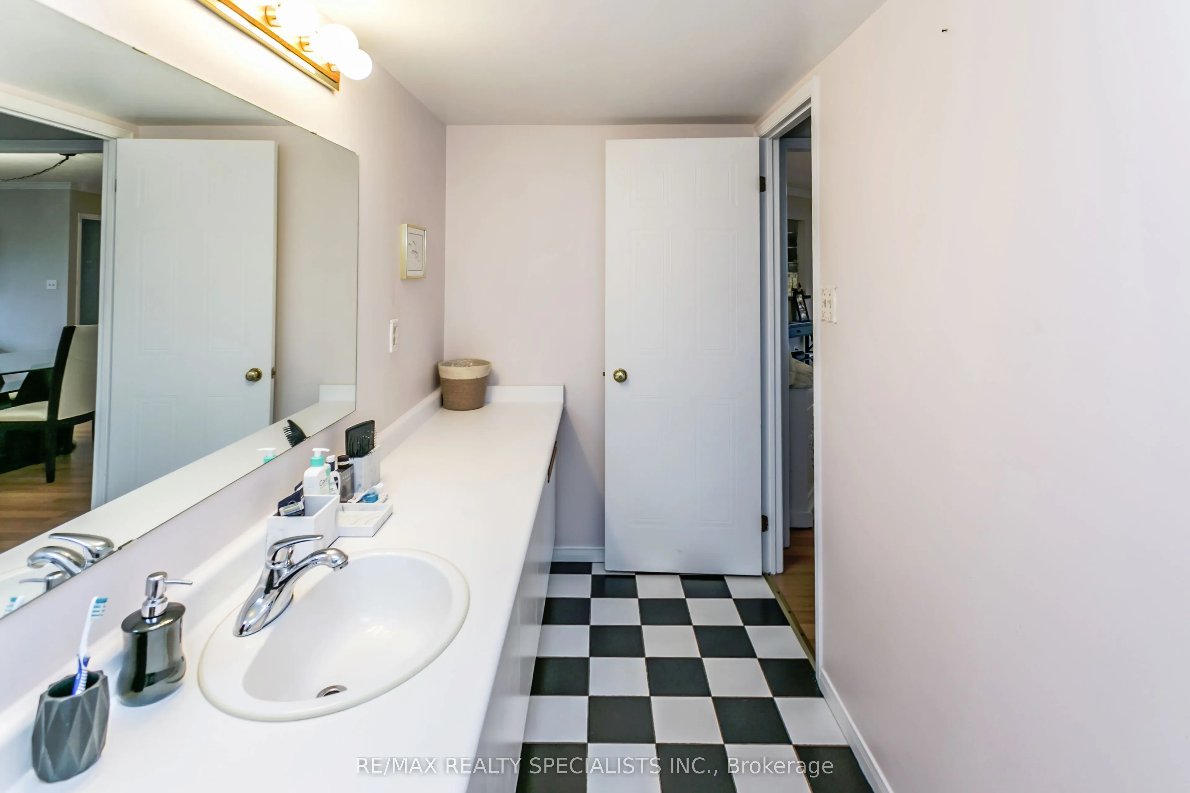 5080 Pinedale Avenue, #403